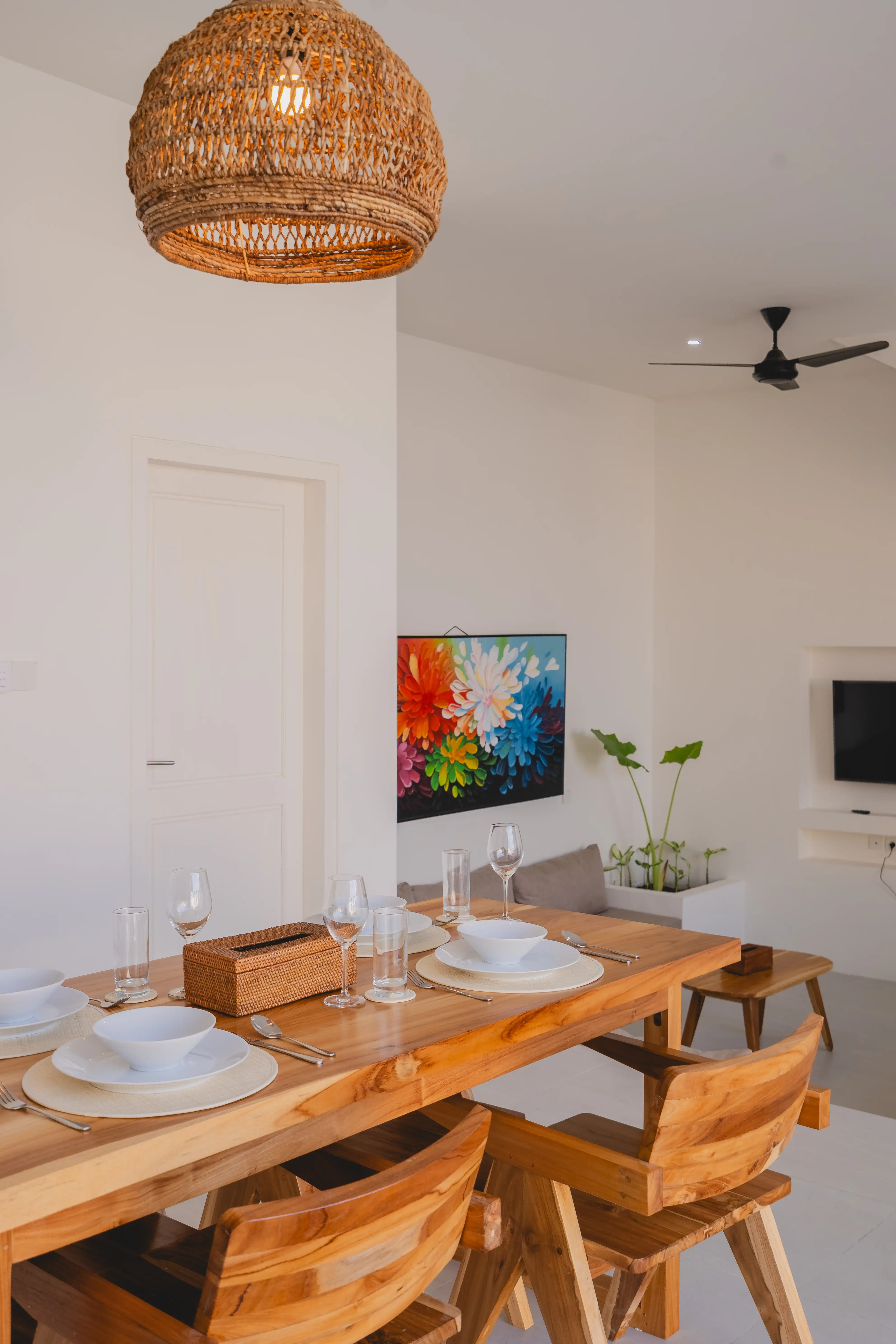 Villa 291m² in Indonesia, Kedungu. Priced at 289000$ rent photo-8