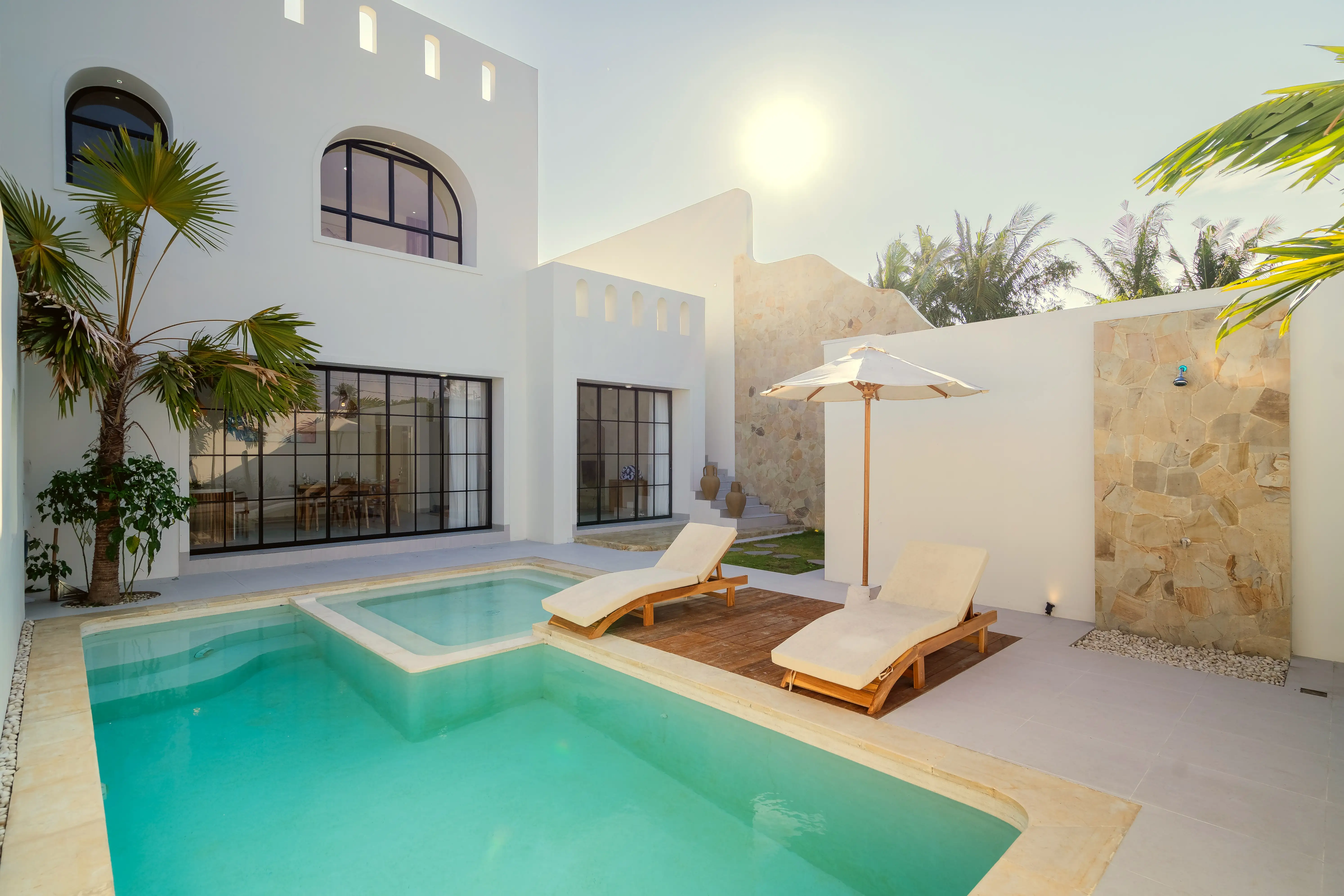 Villa 291m² in Indonesia, Kedungu. Priced at 289000$ rent photo-32