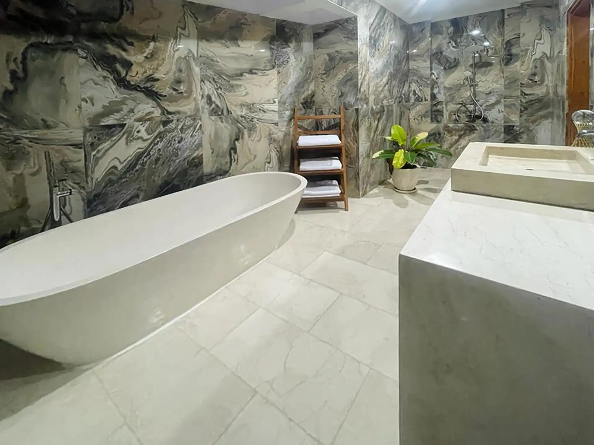 Villa 375m² in Indonesia, Canggu. Priced at 640000$ rent photo-7