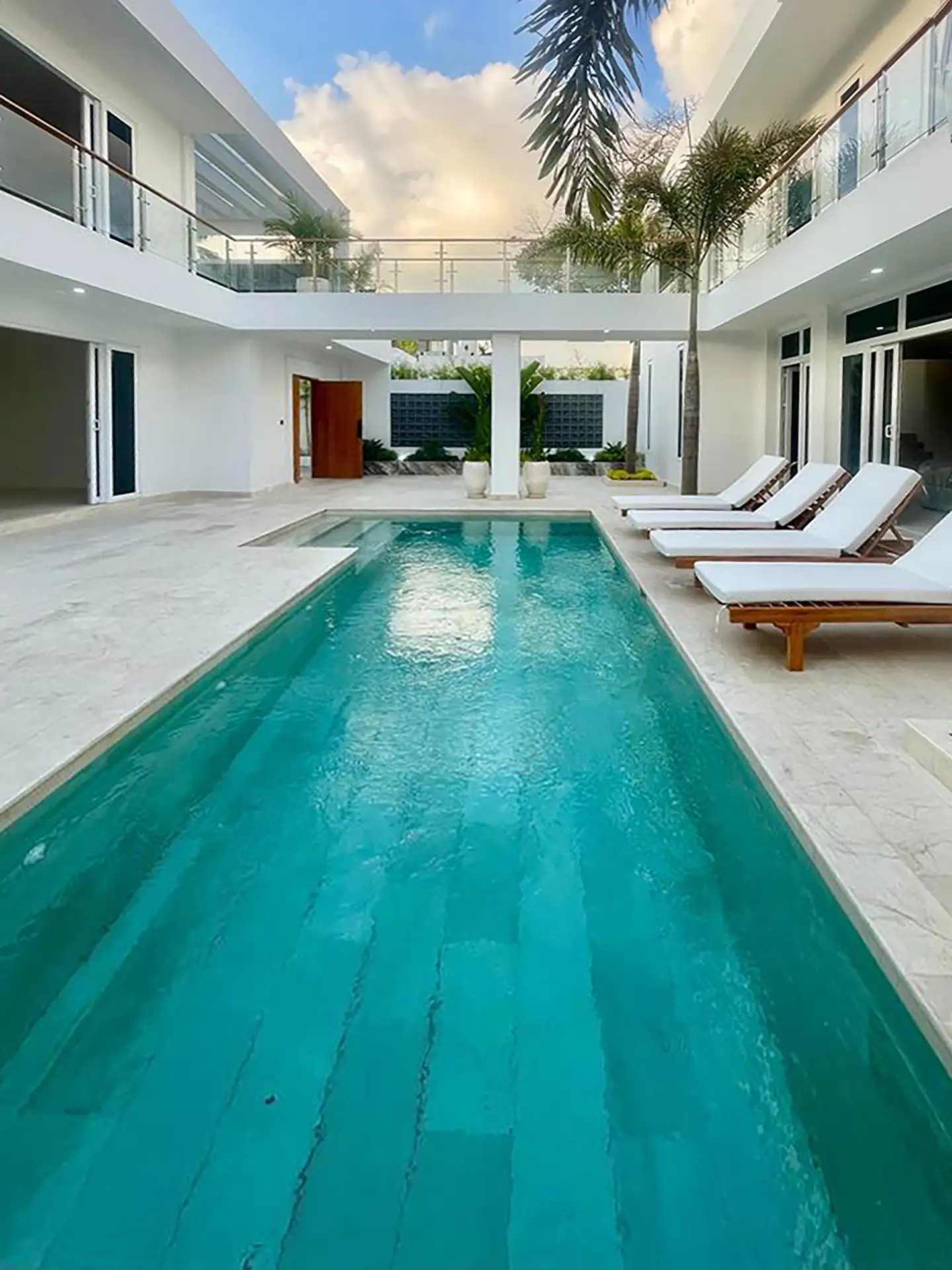 Villa 375m² in Indonesia, Canggu. Priced at 640000$ rent photo-17