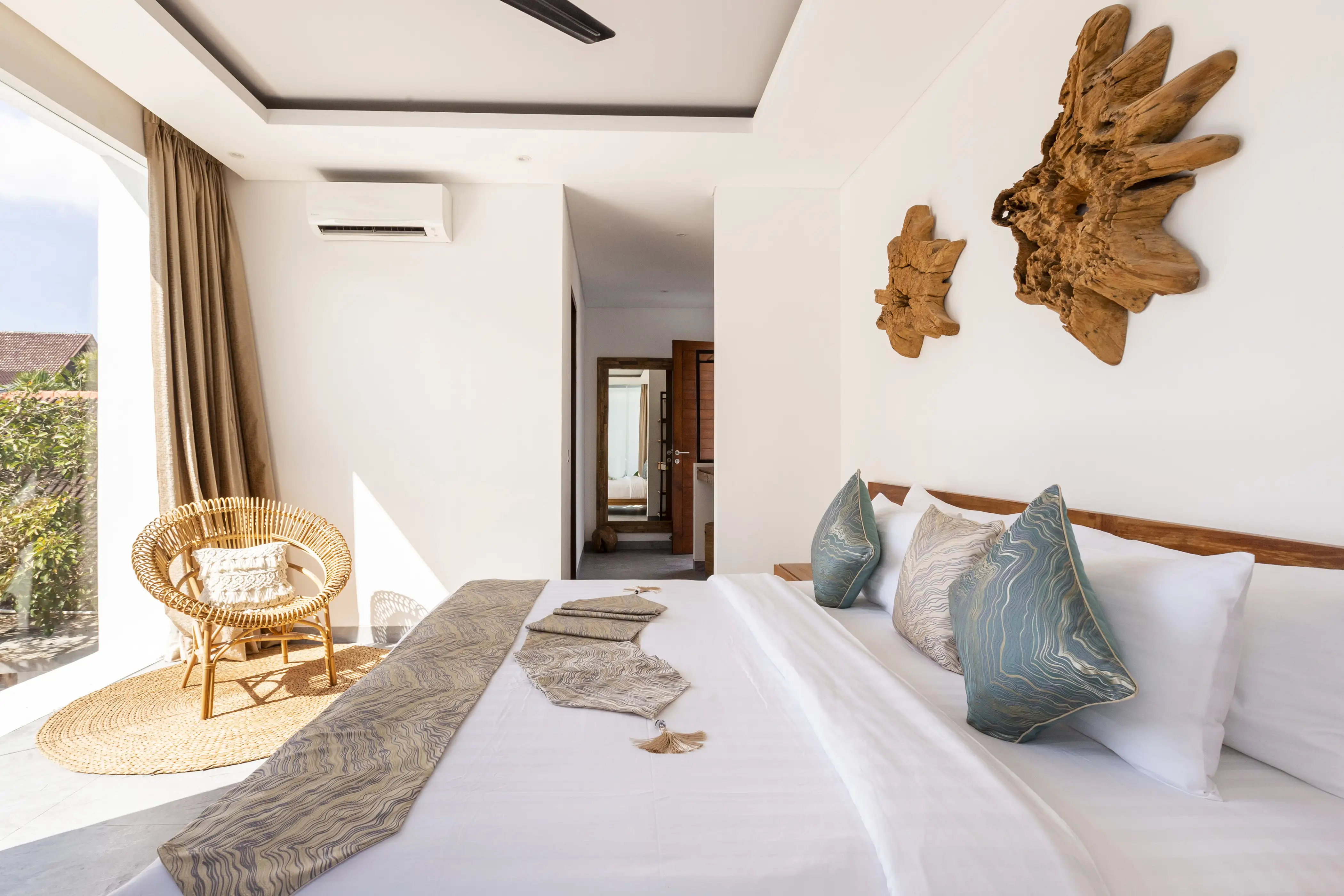 Villa 660m² in Indonesia, Canggu. Priced at 1990000$ rent photo-8