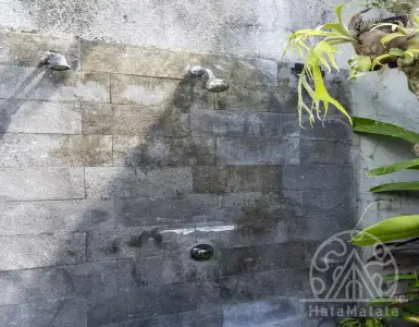 Rent in Indonesia for 250100$