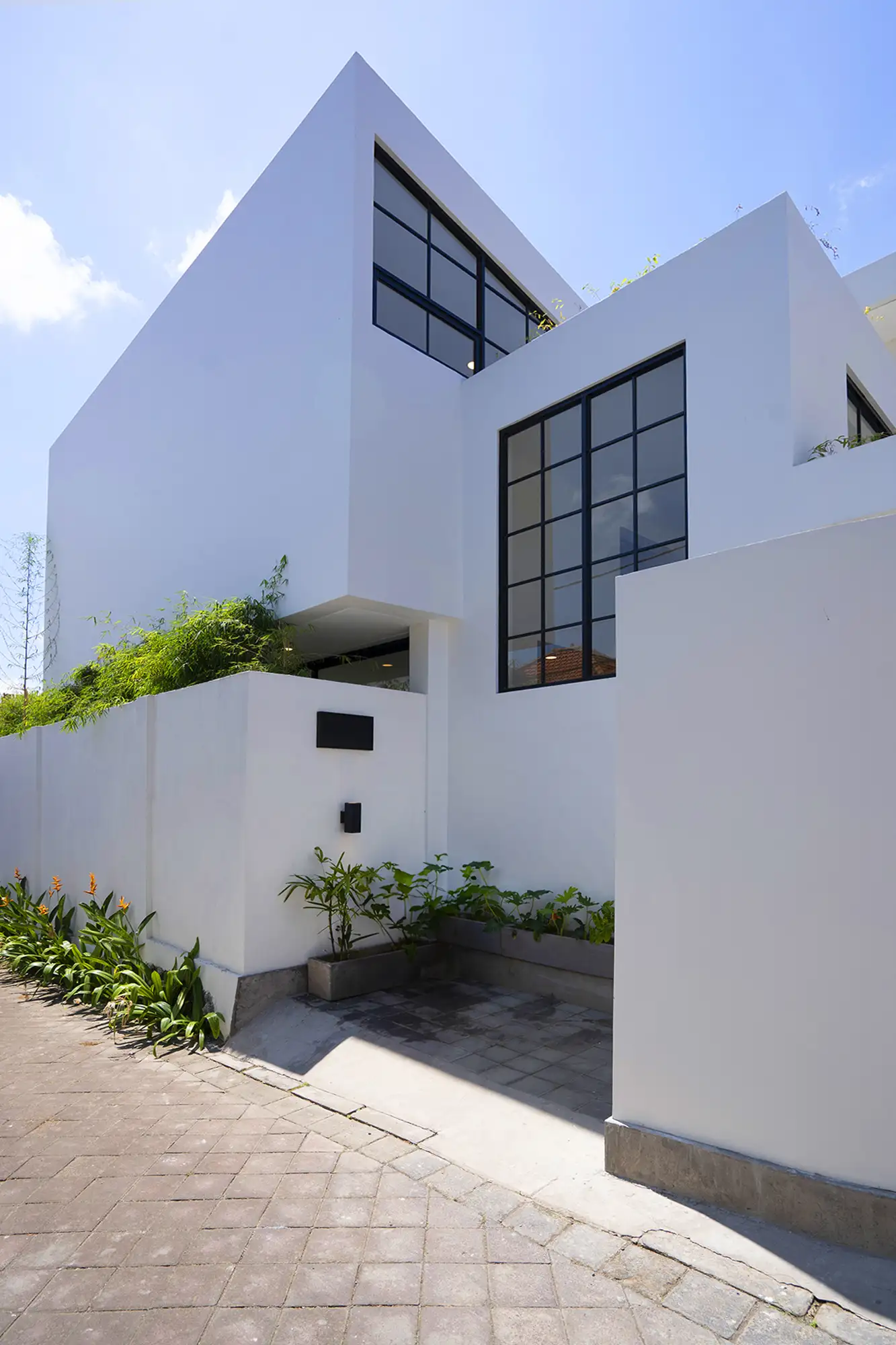 Villa 150m² in Indonesia, Canggu. Priced at 200000$ rent photo-1
