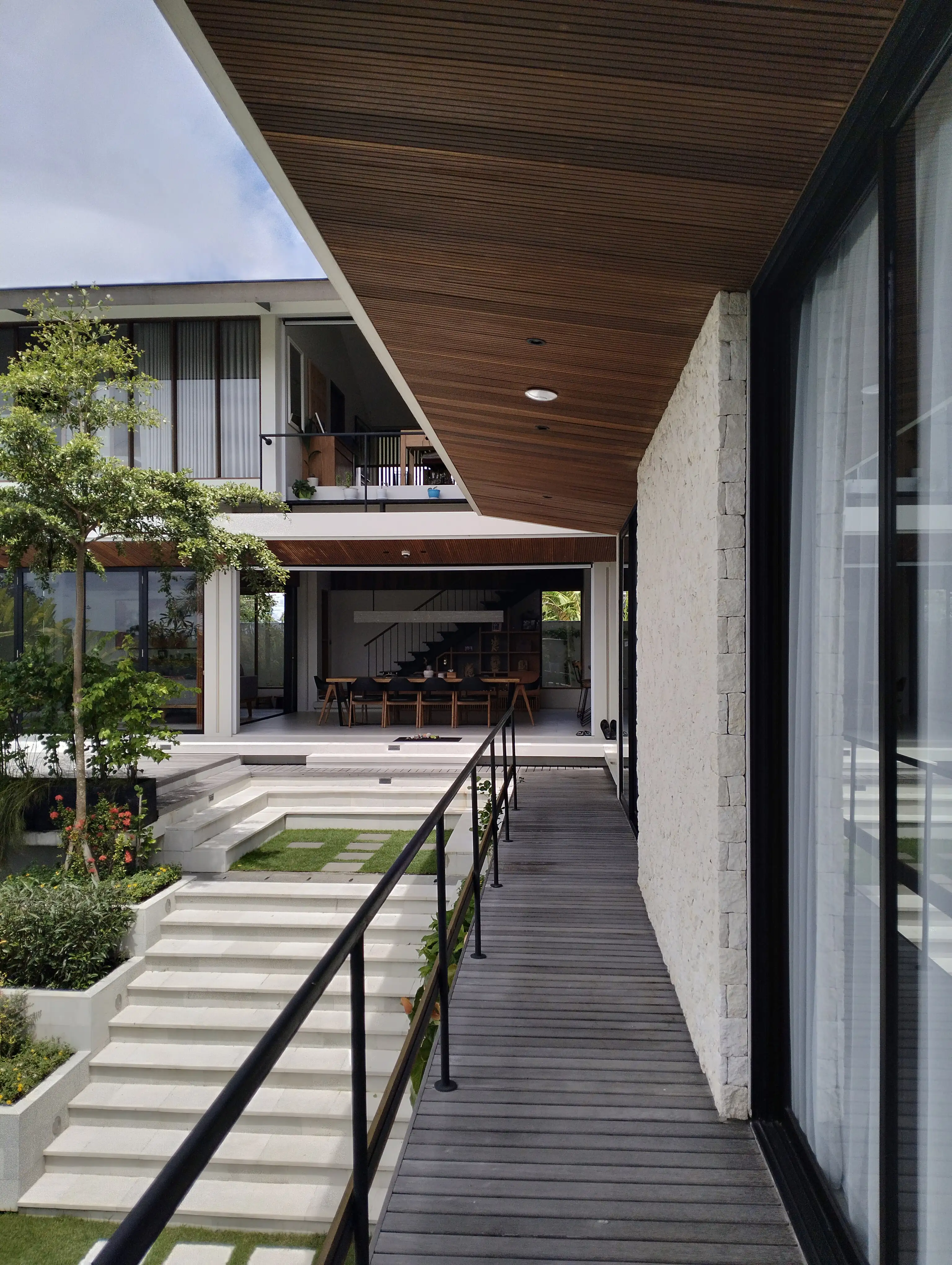 Villa 404m² in Indonesia, Canggu. Priced at 1280000$ rent photo-42