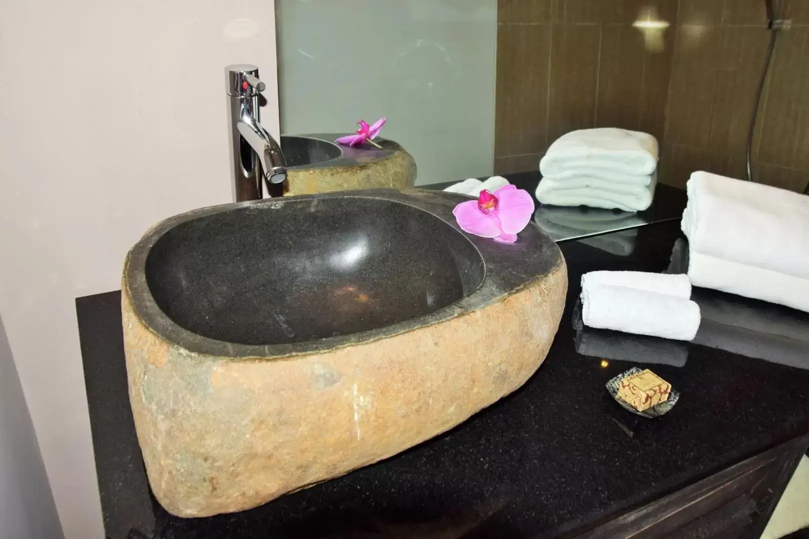 Villa 447m² in Indonesia, Ubud. Priced at 768000$ rent photo-22