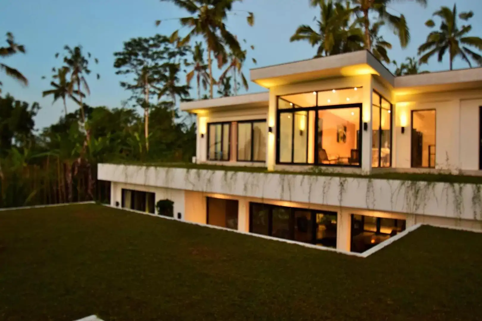 Villa 447m² in Indonesia, Ubud. Priced at 768000$ rent photo-23