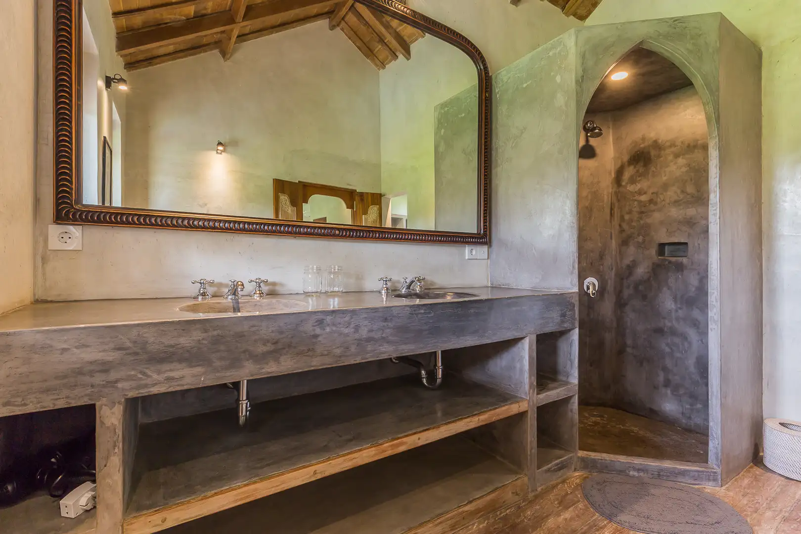 Villa 440m² in Indonesia, Ubud. Priced at 1088000$ rent photo-3