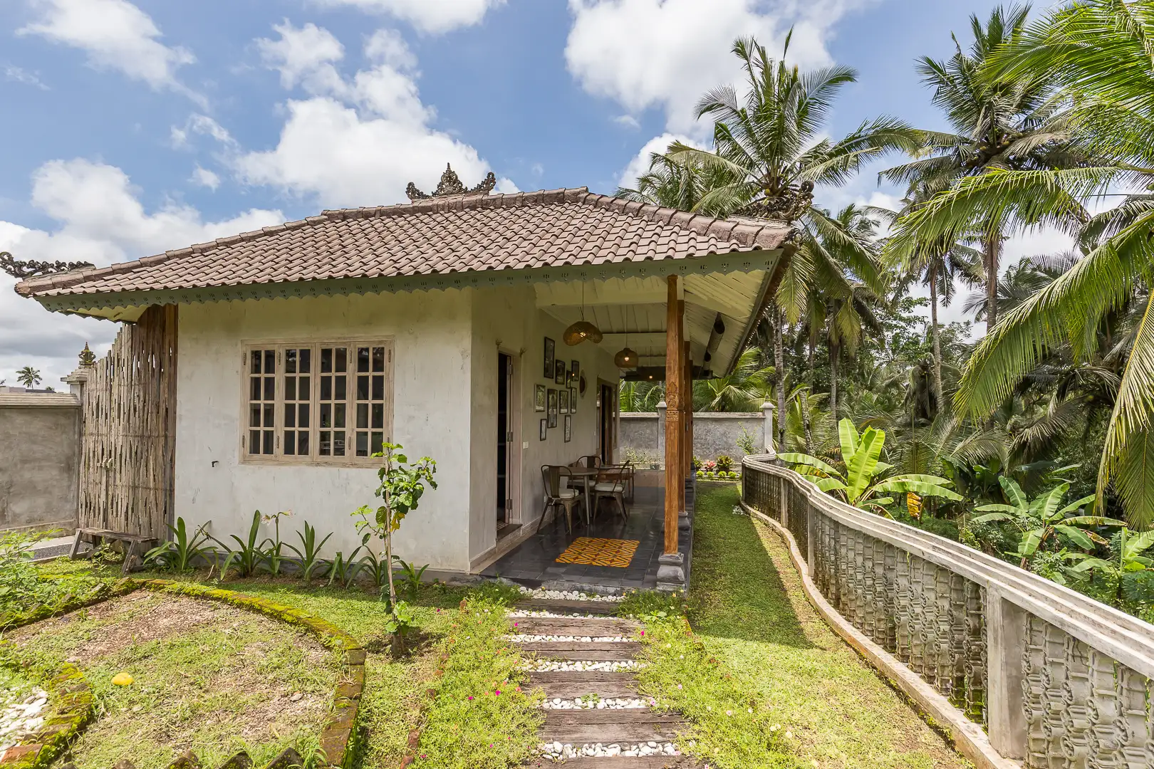 Villa 440m² in Indonesia, Ubud. Priced at 1088000$ rent photo-11
