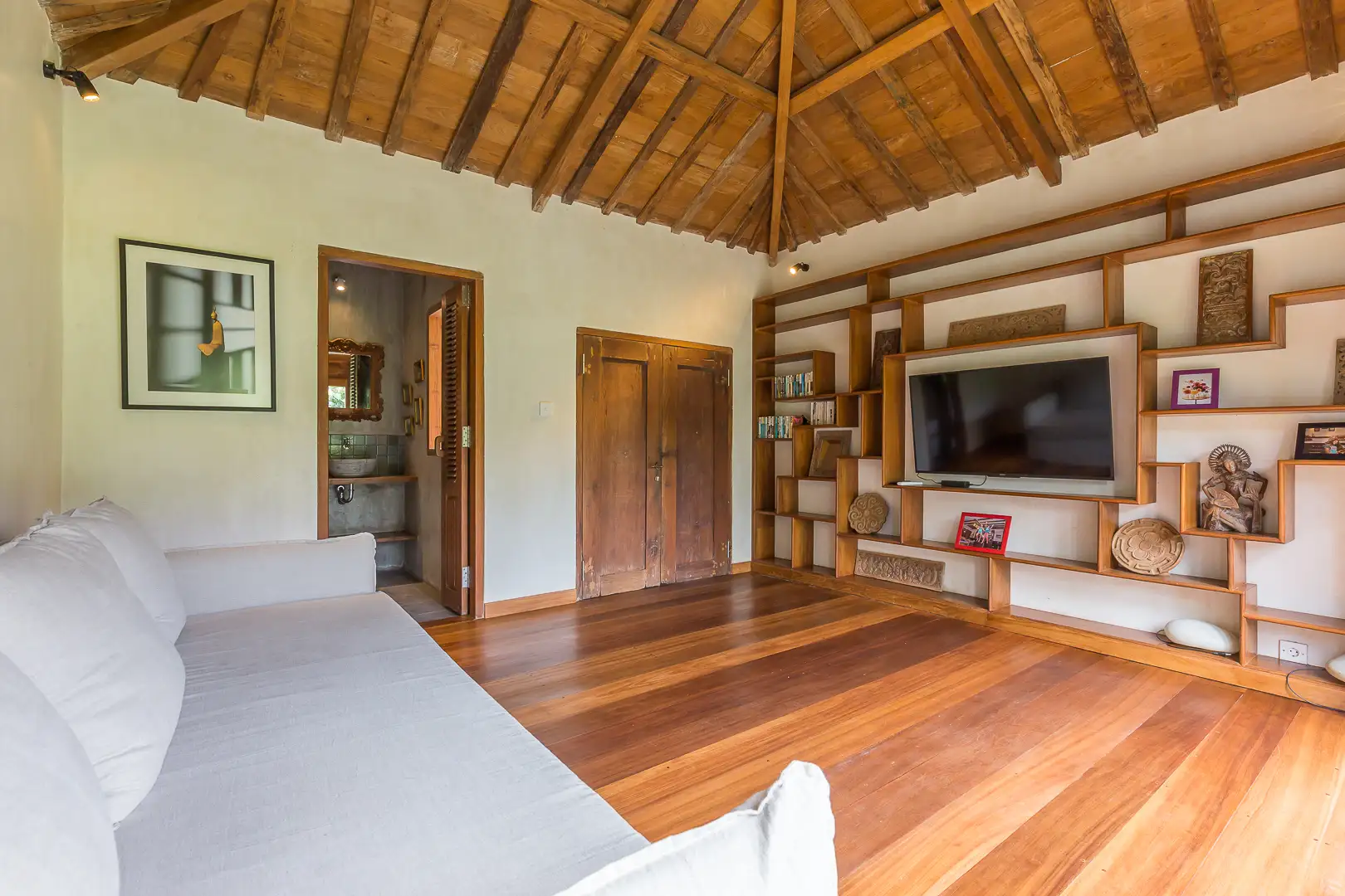 Villa 440m² in Indonesia, Ubud. Priced at 1088000$ rent photo-38