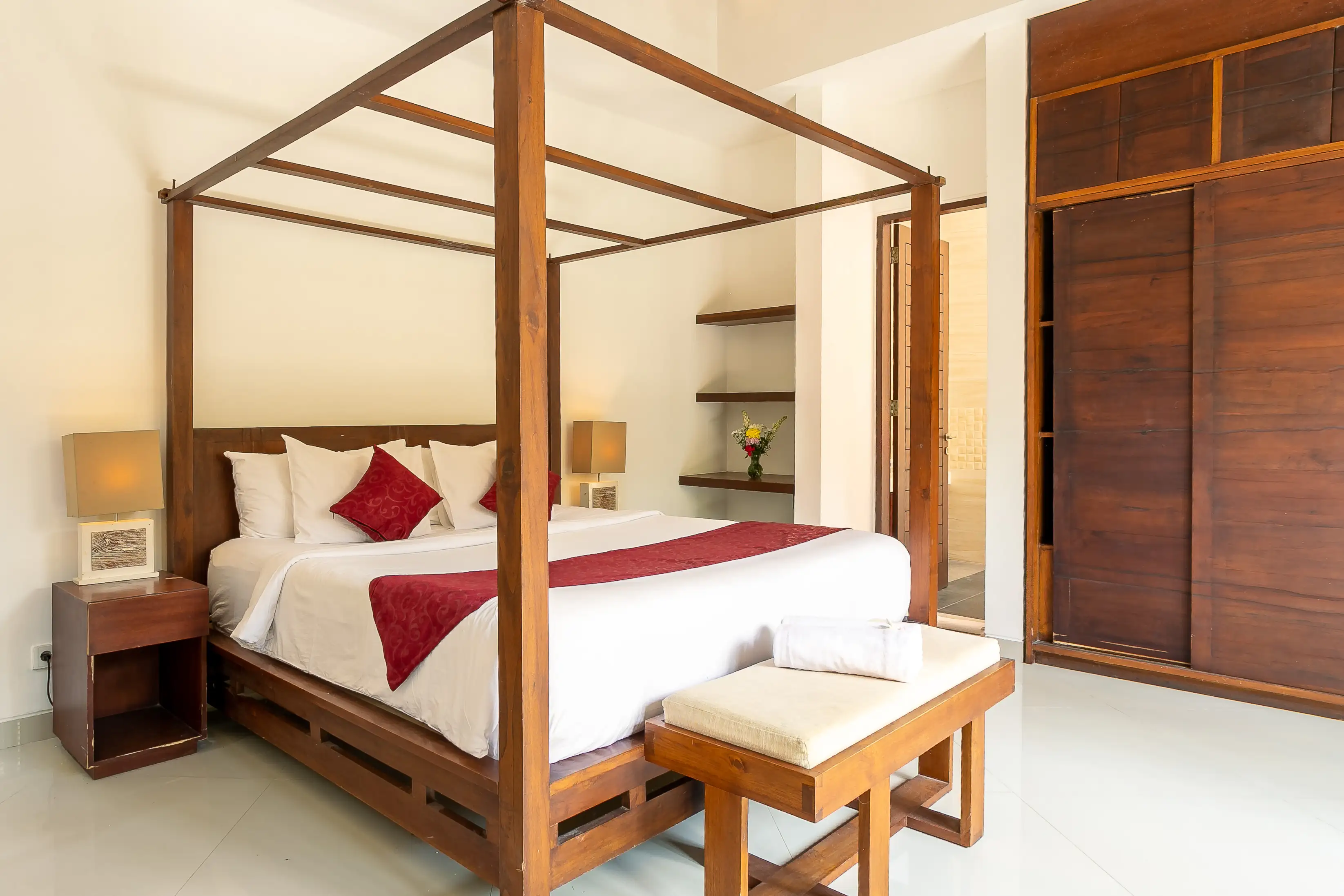 Villa 1400m² in Indonesia, Ubud. Priced at 796227$ rent photo-4