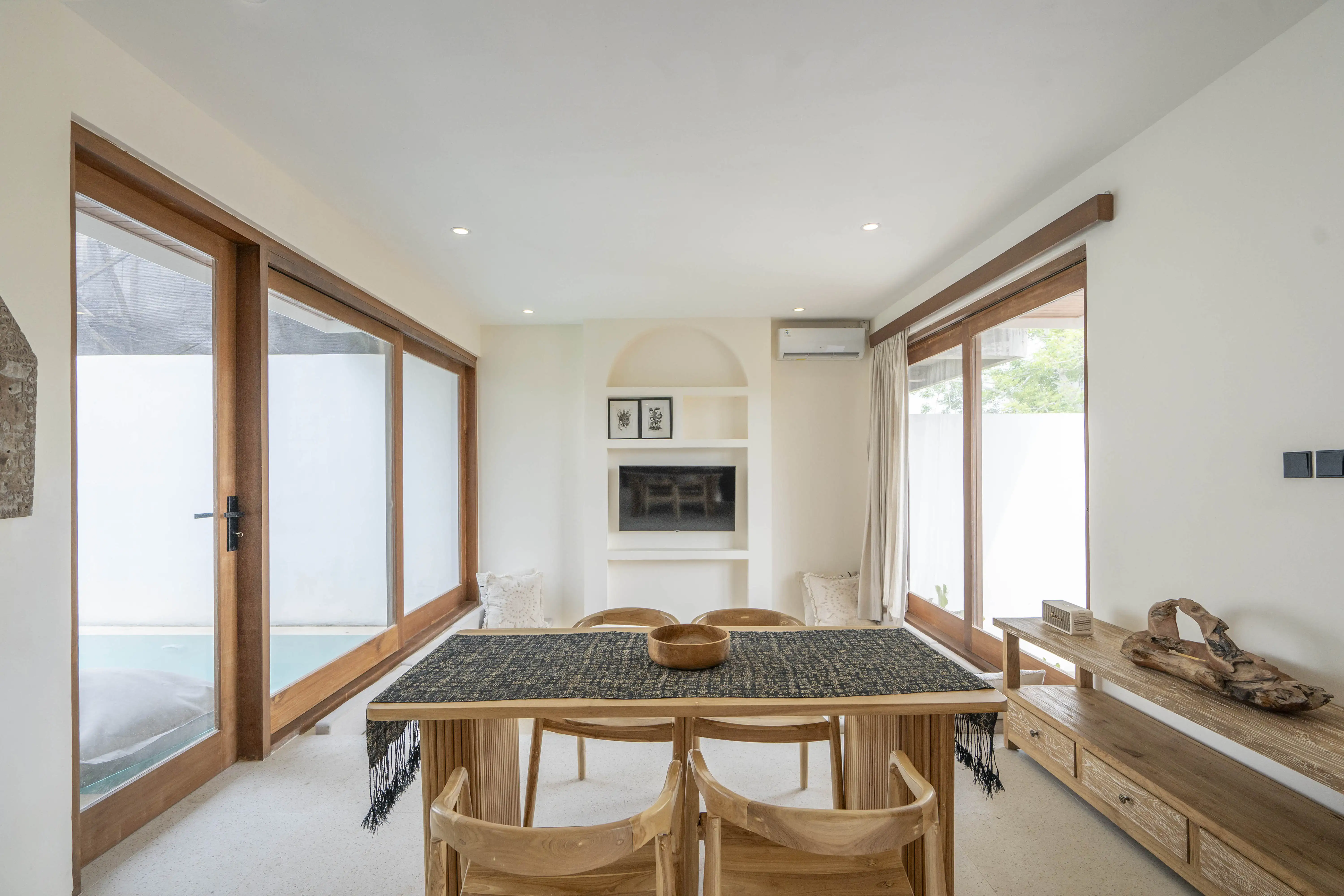 Villa 126m² in Indonesia, Bukit. Priced at 197000$ rent photo-15