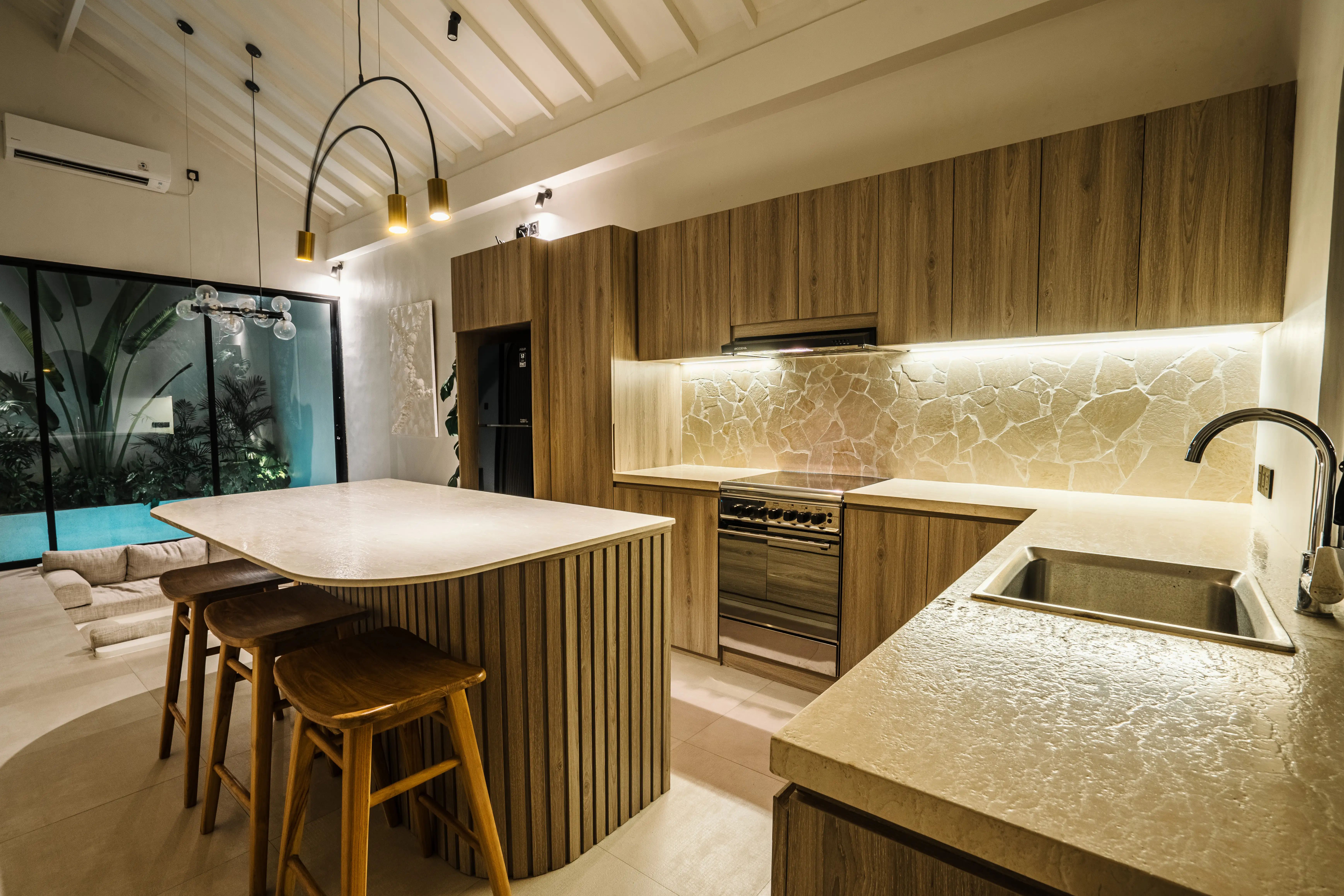 Villa 75m² in Indonesia, Canggu. Priced at 179000$ rent photo-17