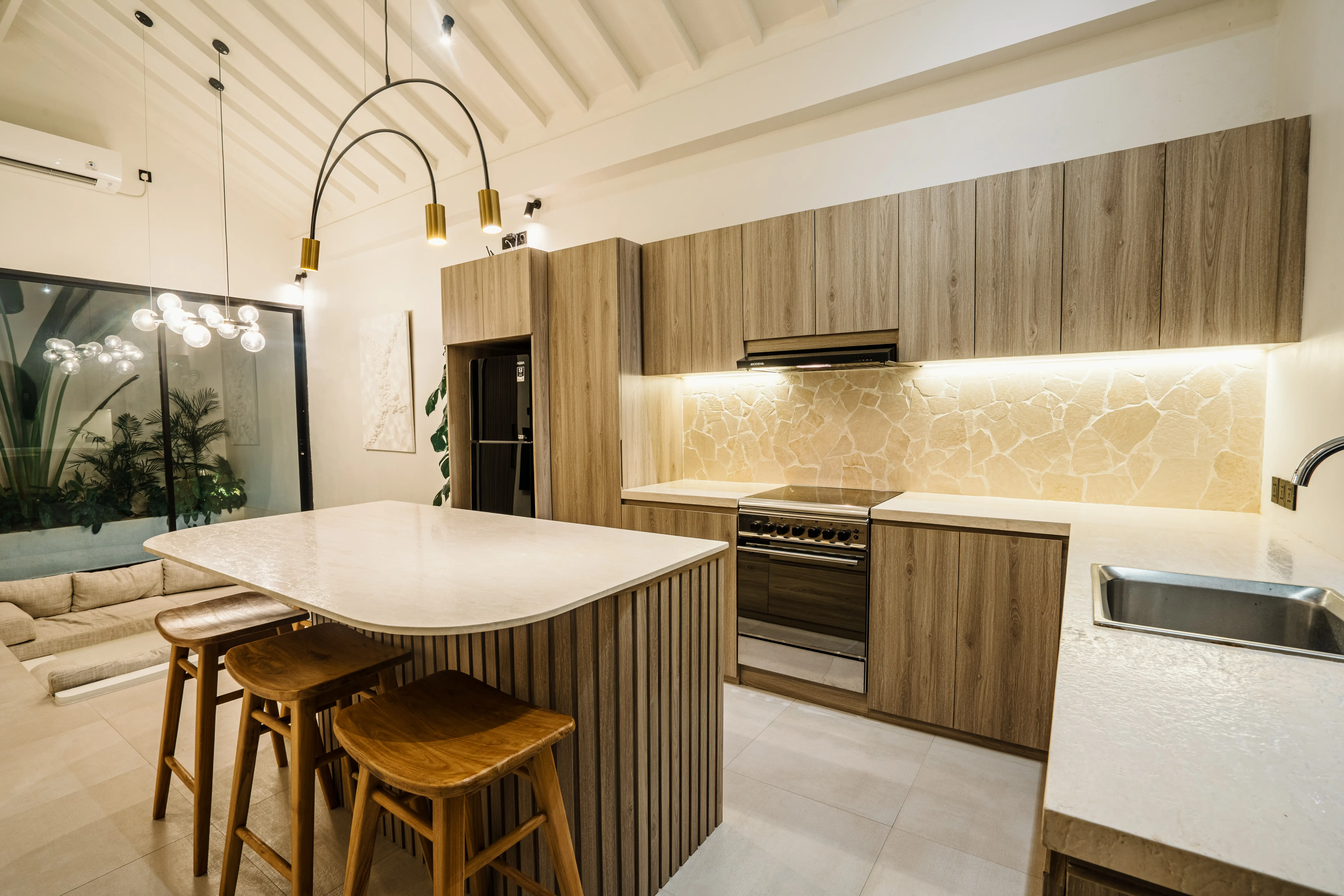 Villa 75m² in Indonesia, Canggu. Priced at 179000$ rent photo-18