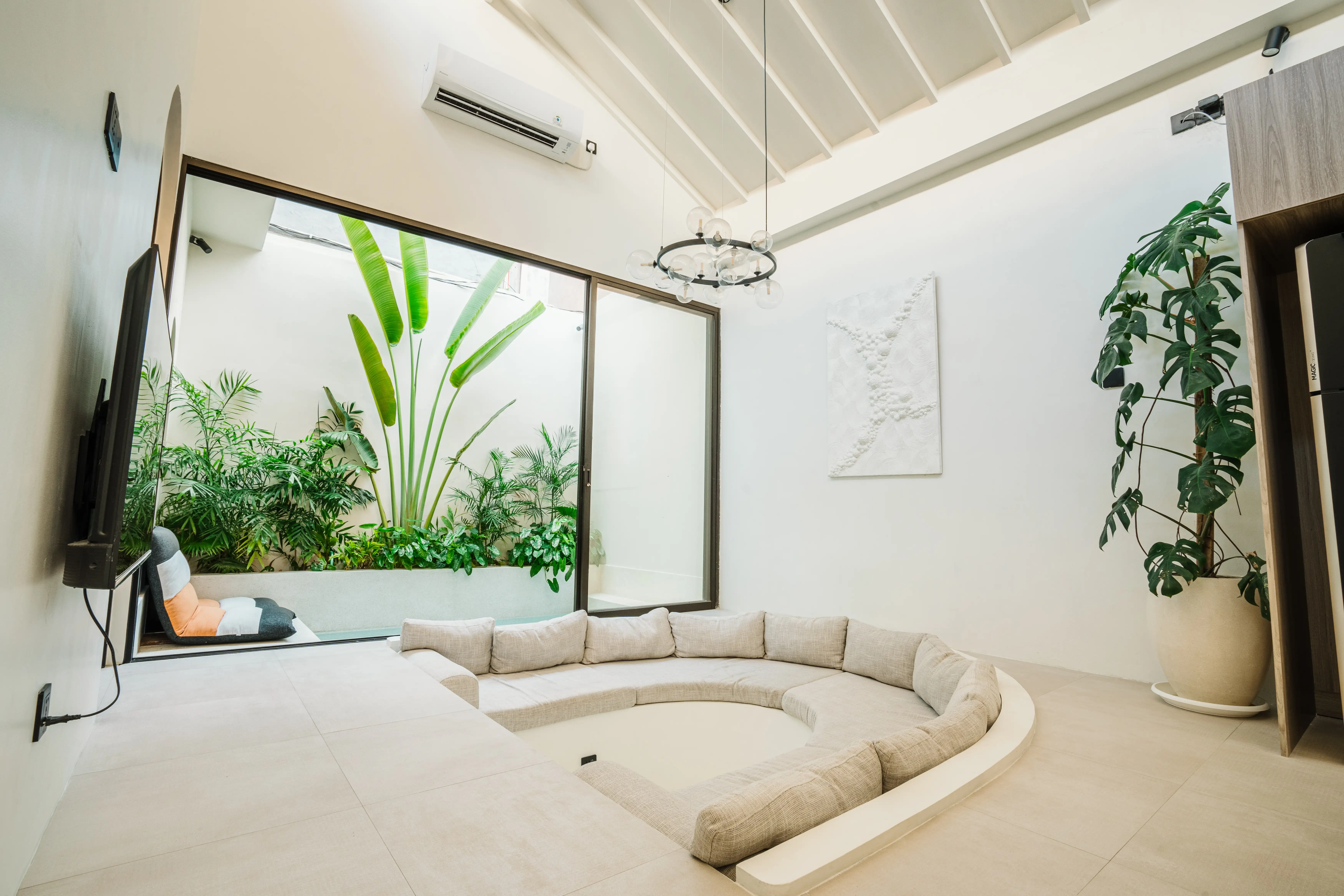 Villa 75m² in Indonesia, Canggu. Priced at 179000$ rent photo-19