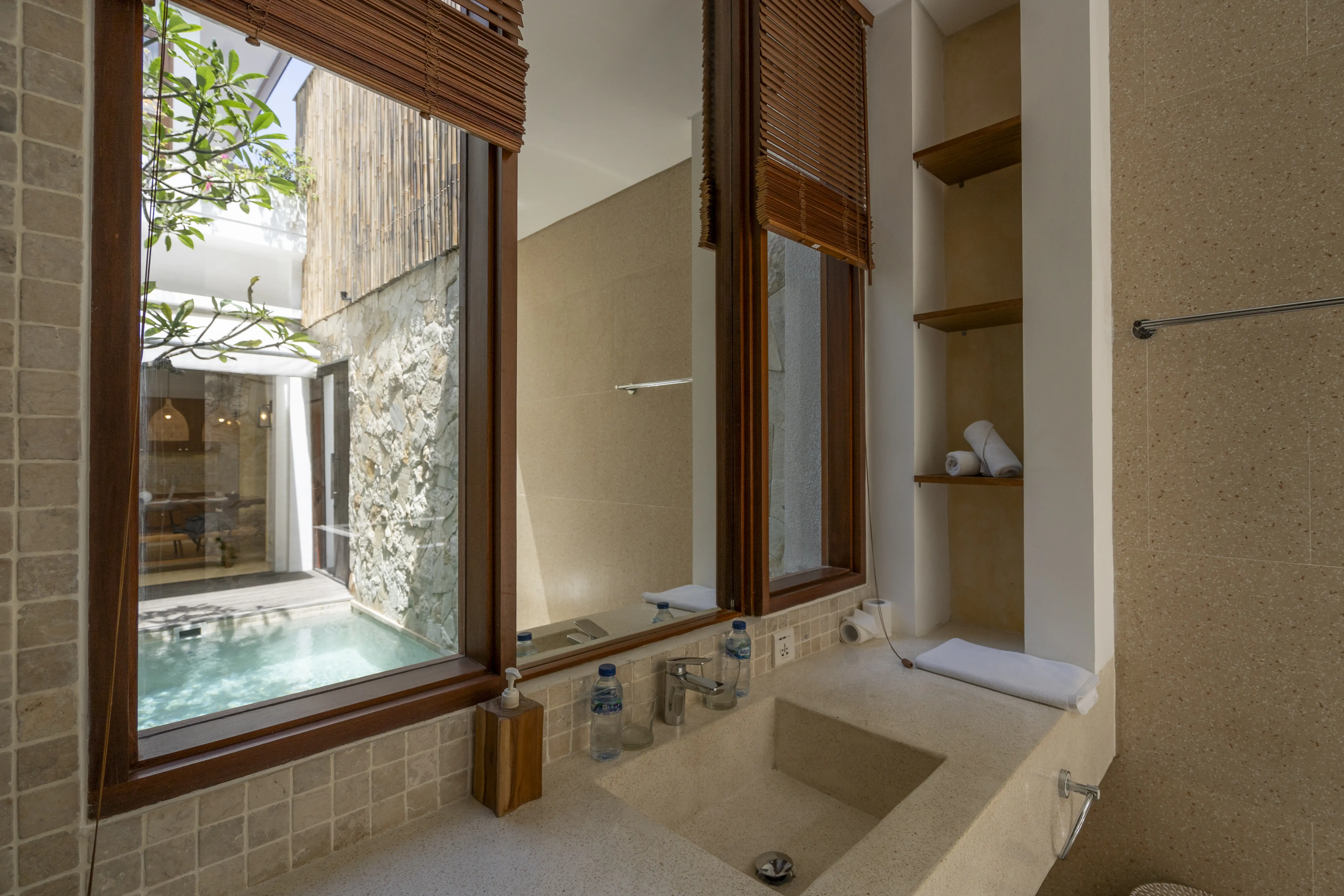 Villa 235m² in Indonesia, Canggu. Priced at 446457$ rent photo-6