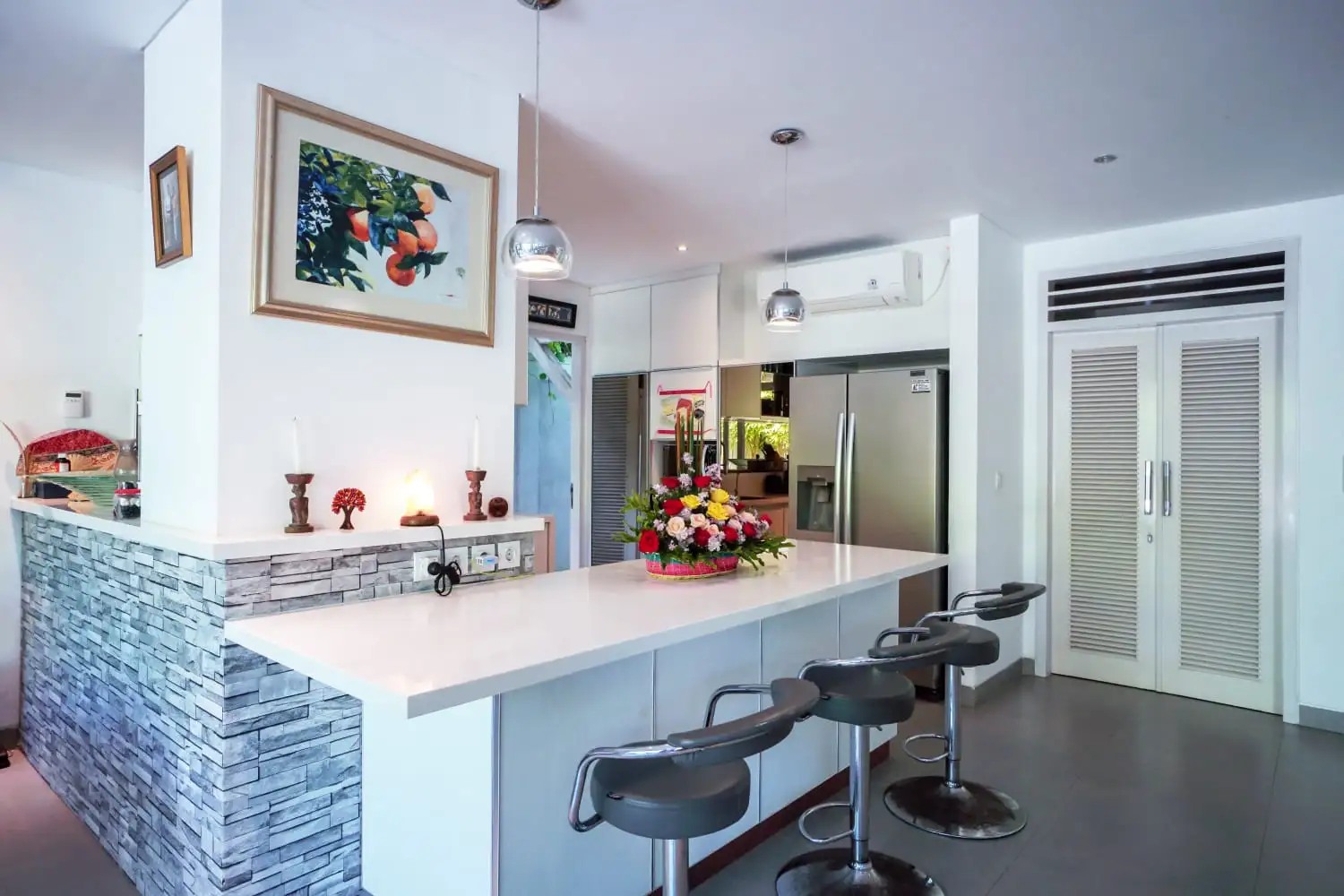 Villa 326m² in Indonesia, Sanur. Priced at 350000$ rent photo-3