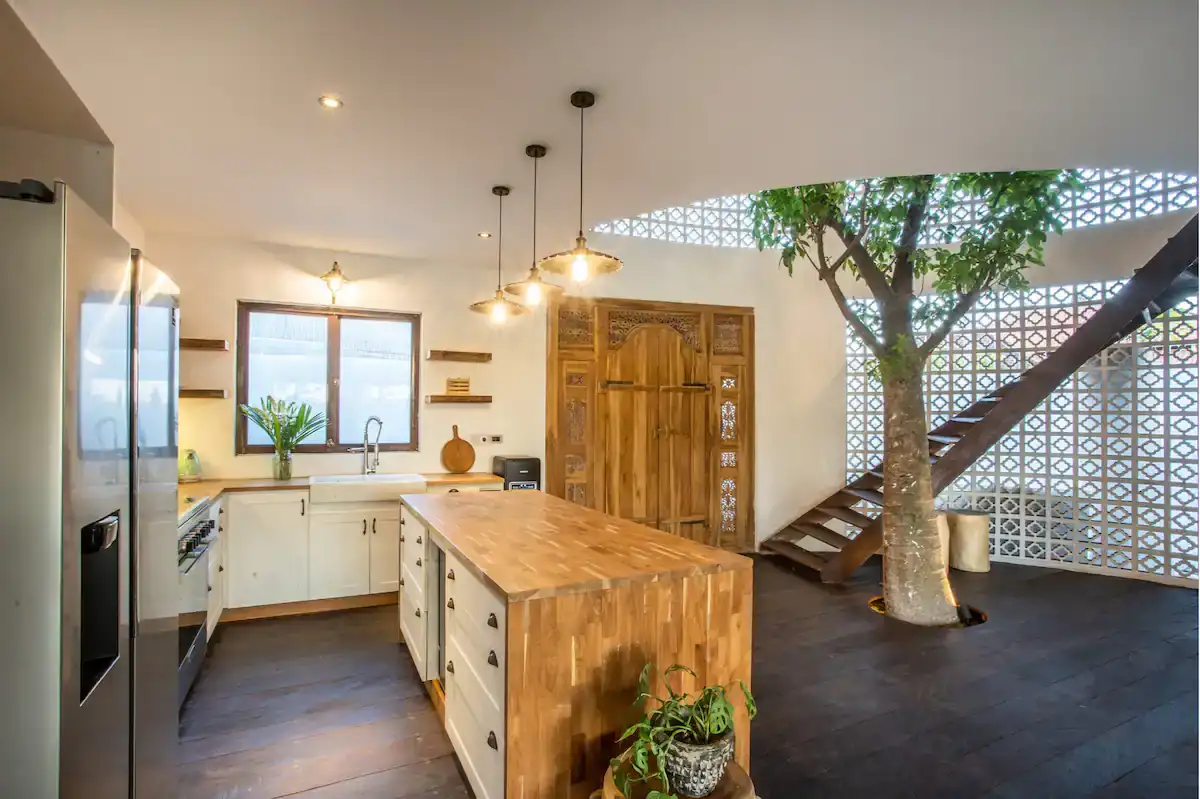 Villa 380m² in Indonesia, Canggu. Priced at 705000$ rent photo-3
