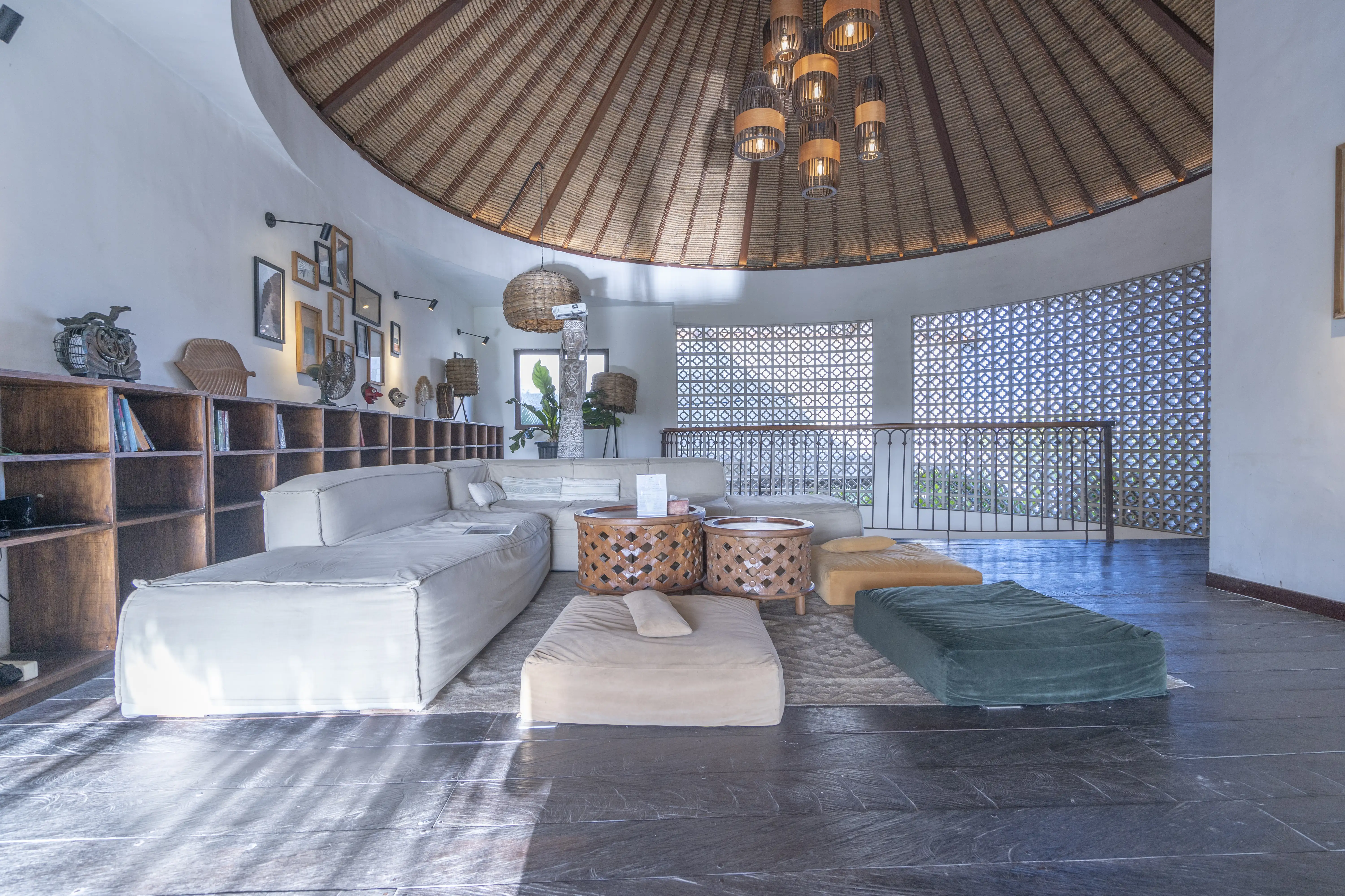 Villa 380m² in Indonesia, Canggu. Priced at 665000$ rent photo-4