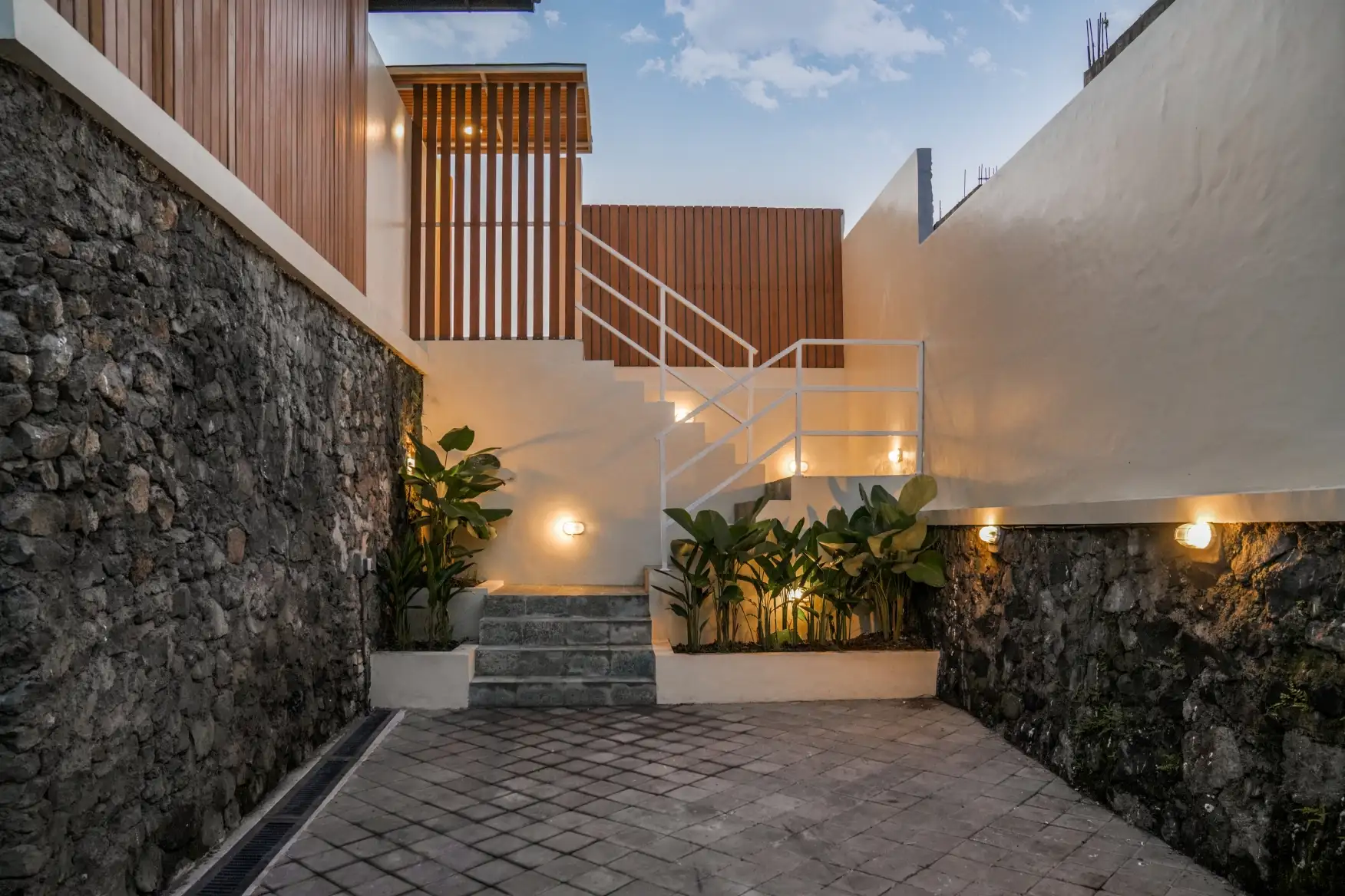 Villa 133m² in Indonesia, Ubud. Priced at 315000$ rent photo-12
