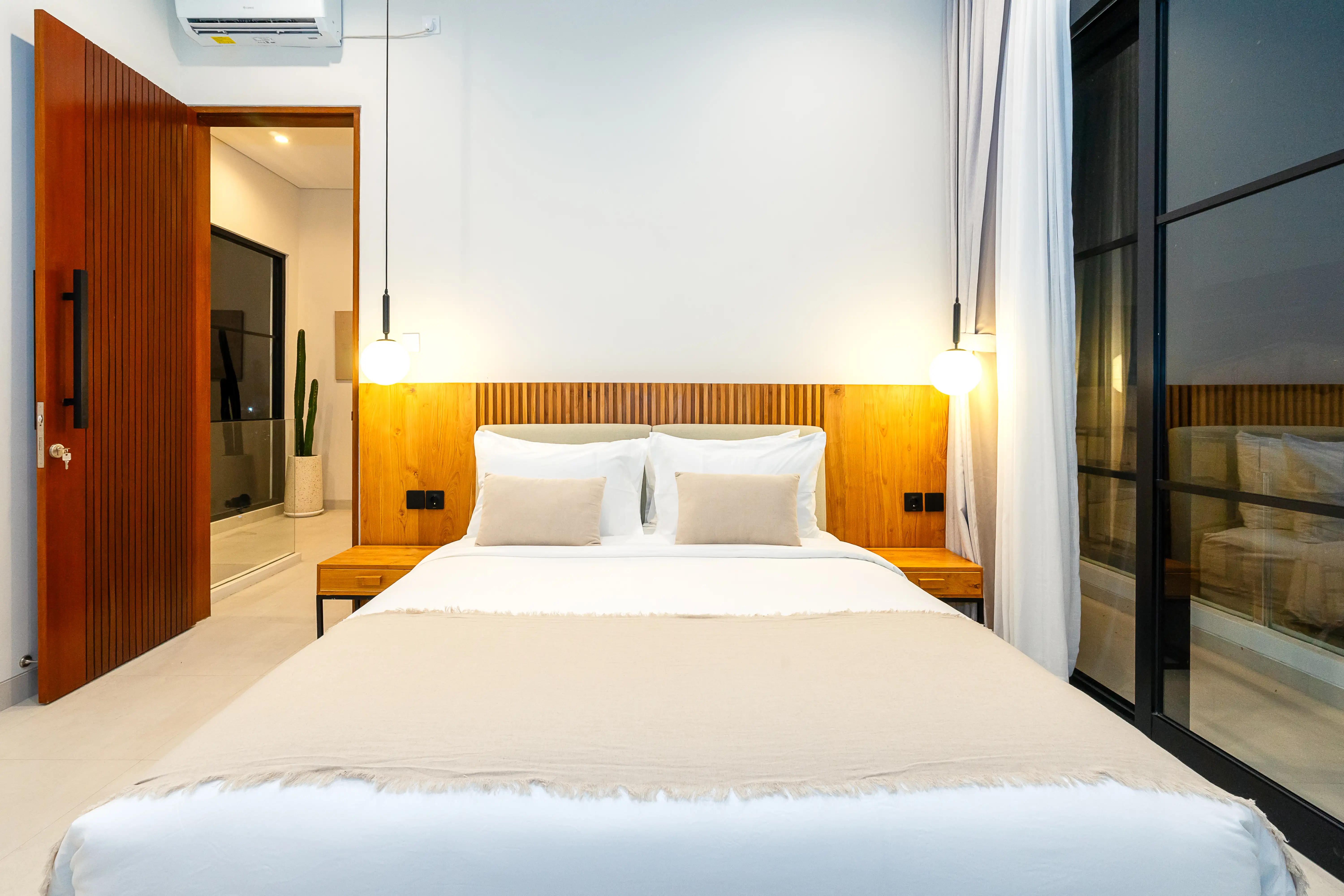 Villa 152m² in Indonesia, Canggu. Priced at 300000$ rent photo-7