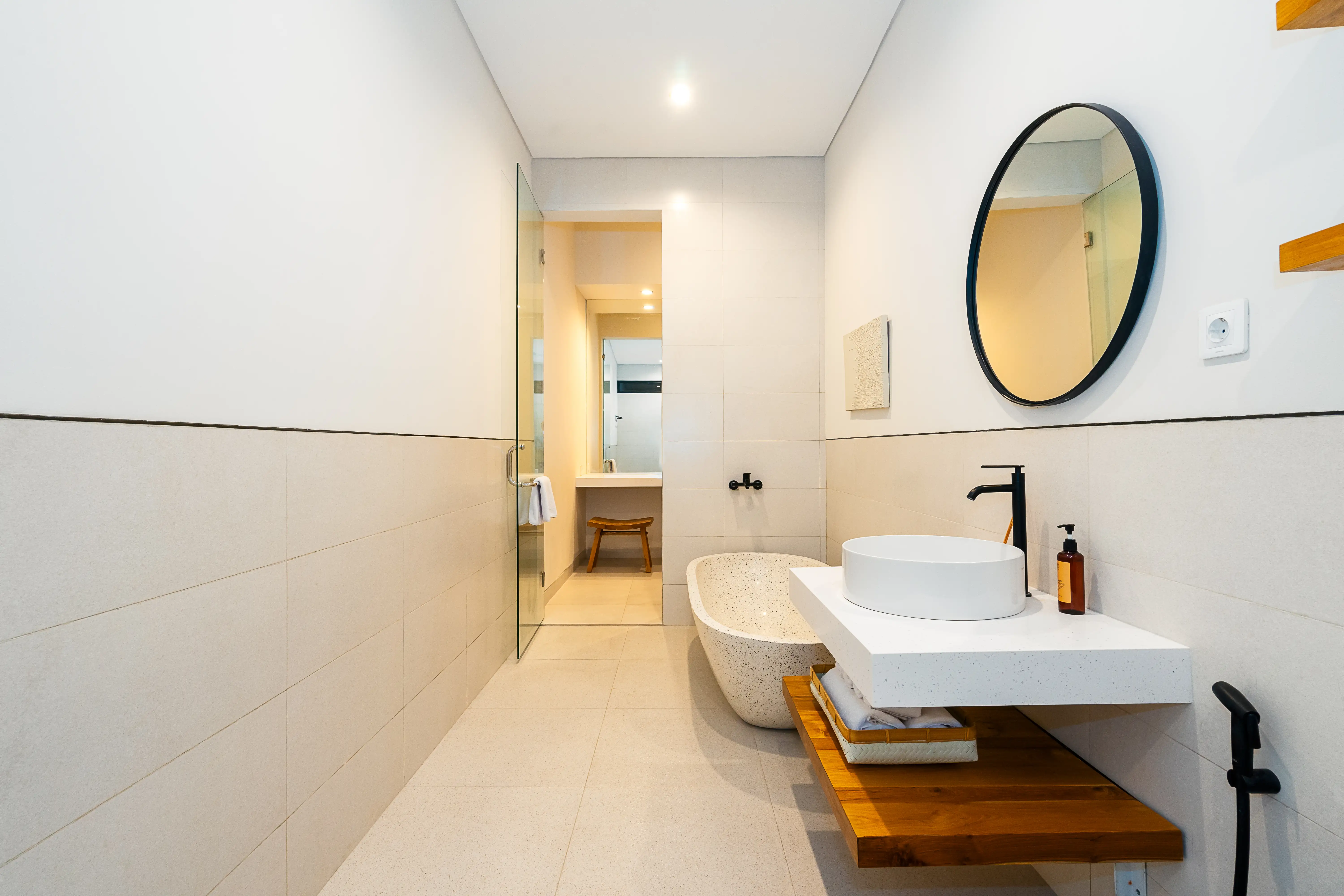 Villa 152m² in Indonesia, Canggu. Priced at 300000$ rent photo-8