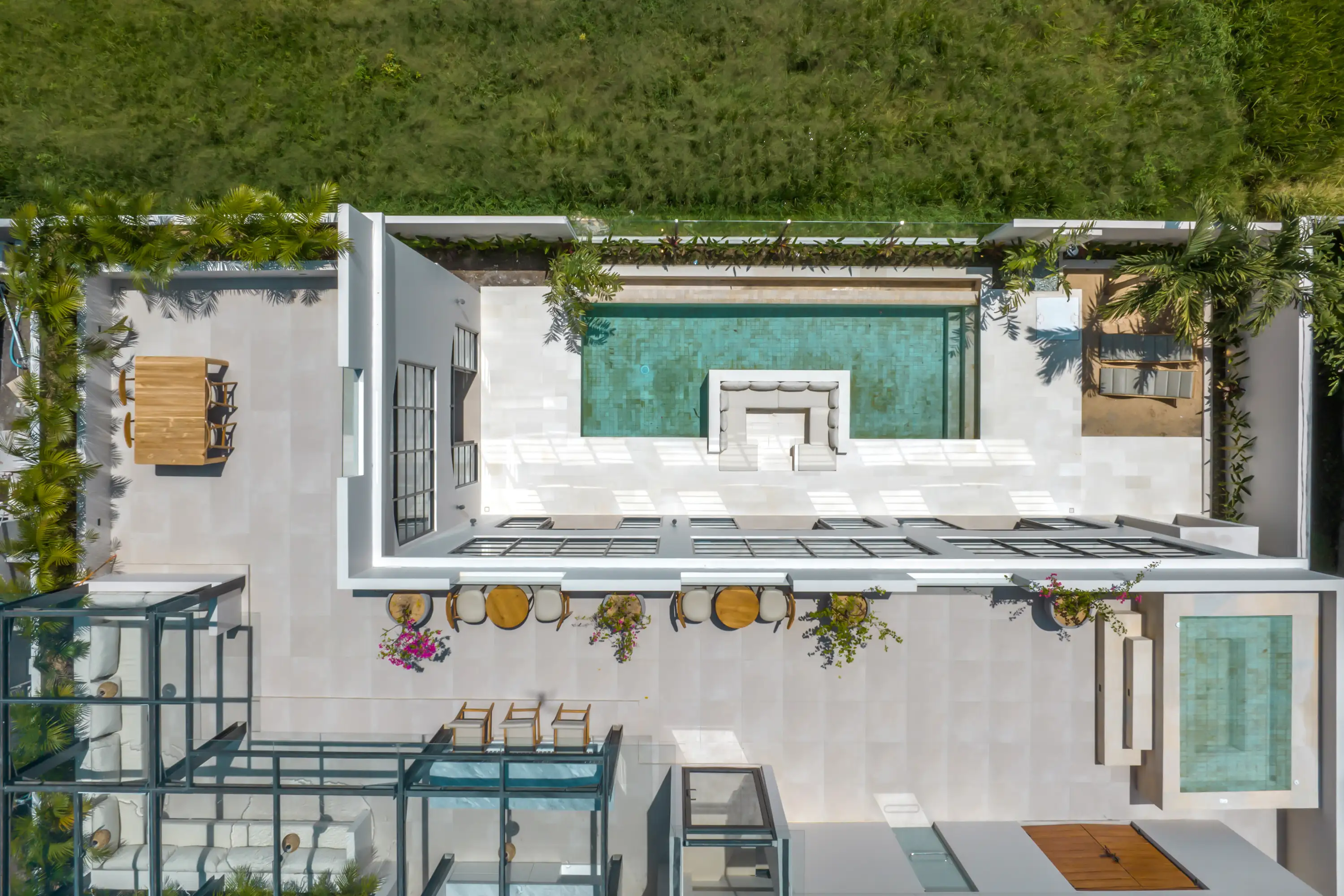 Villa 315m² in Indonesia, Canggu. Priced at 70400$ rent photo-12