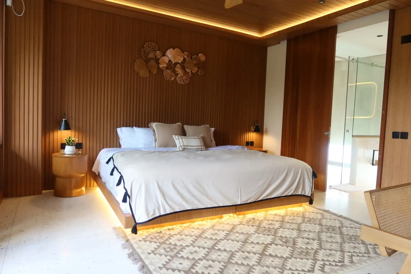 Flat 99m² in Indonesia, Canggu. Priced at 225000$ rent photo-19