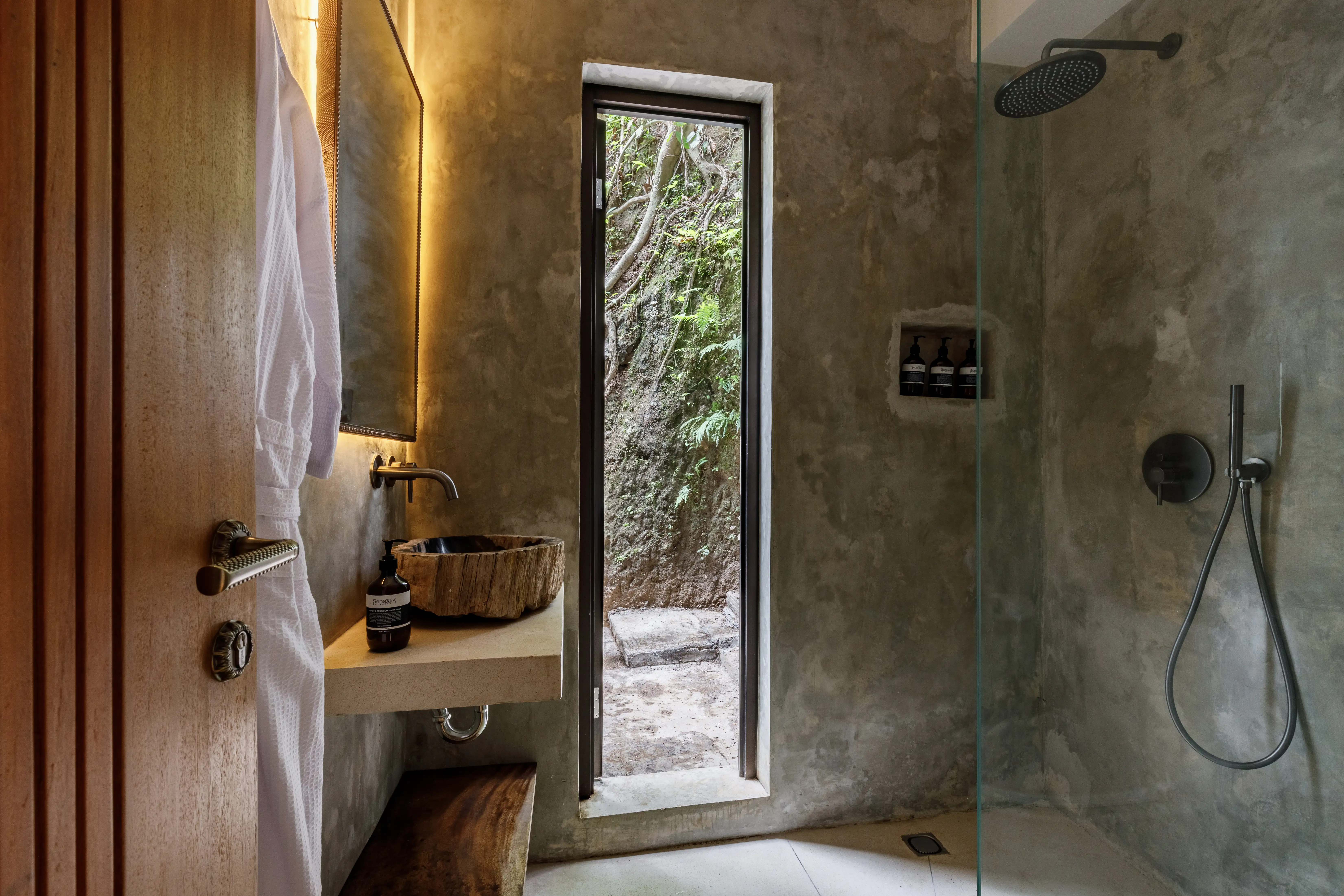 Villa 200m² in Indonesia, Ubud. Priced at 700000$ rent photo-15