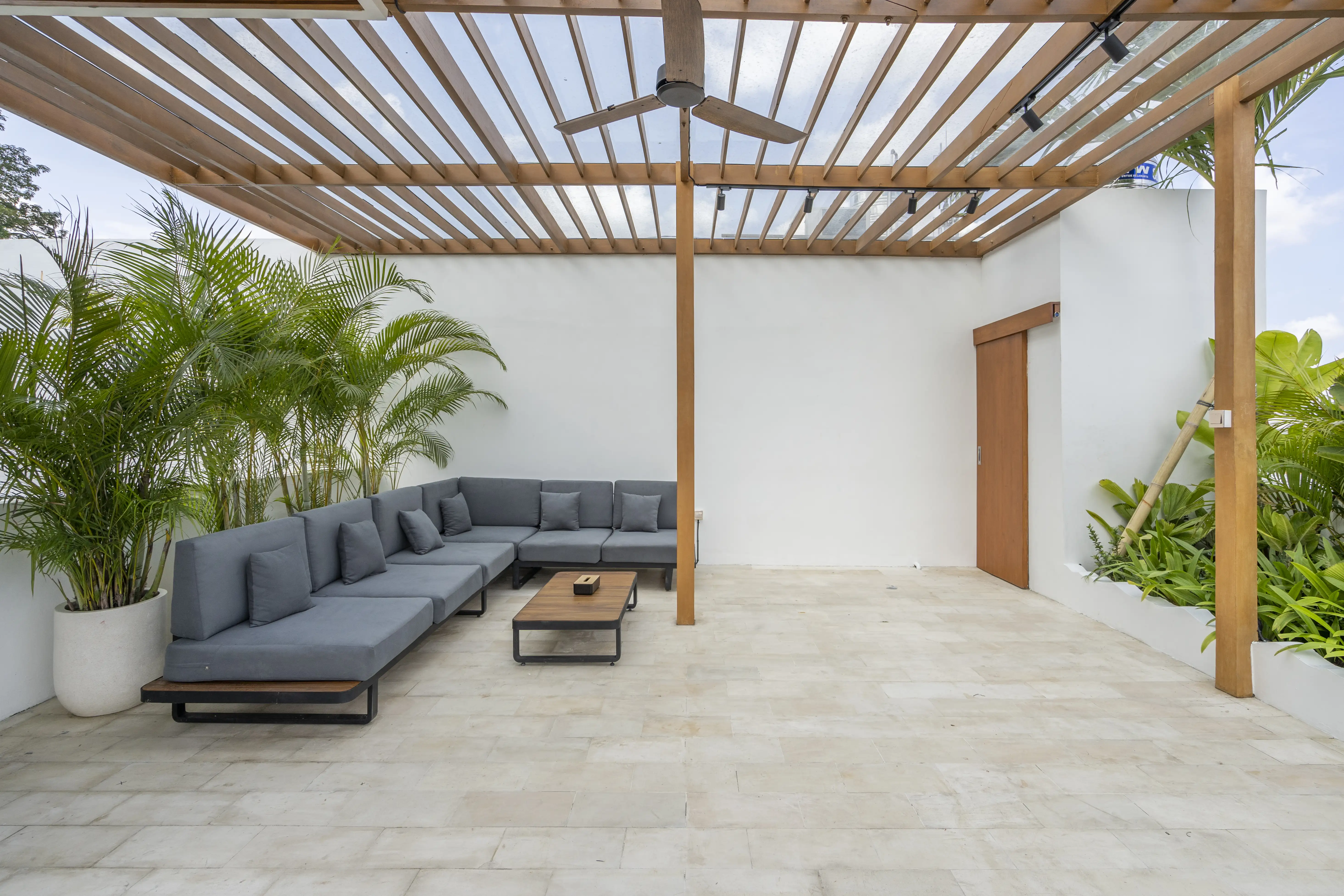 Villa 175m² in Indonesia, Canggu. Priced at 229000$ rent photo-2