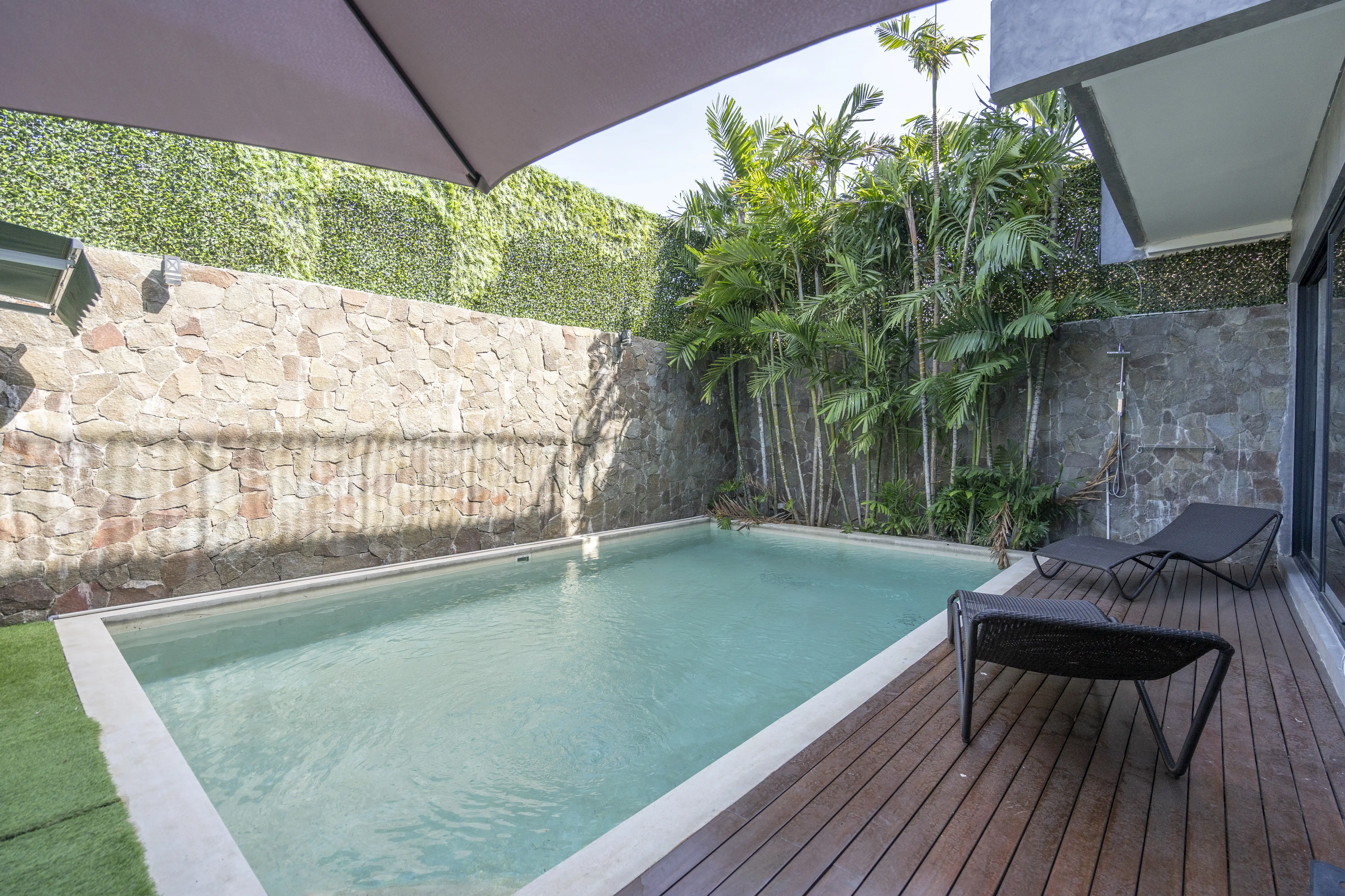Villa 215m² in Indonesia, Kerobokan. Priced at 325000$ rent photo-1