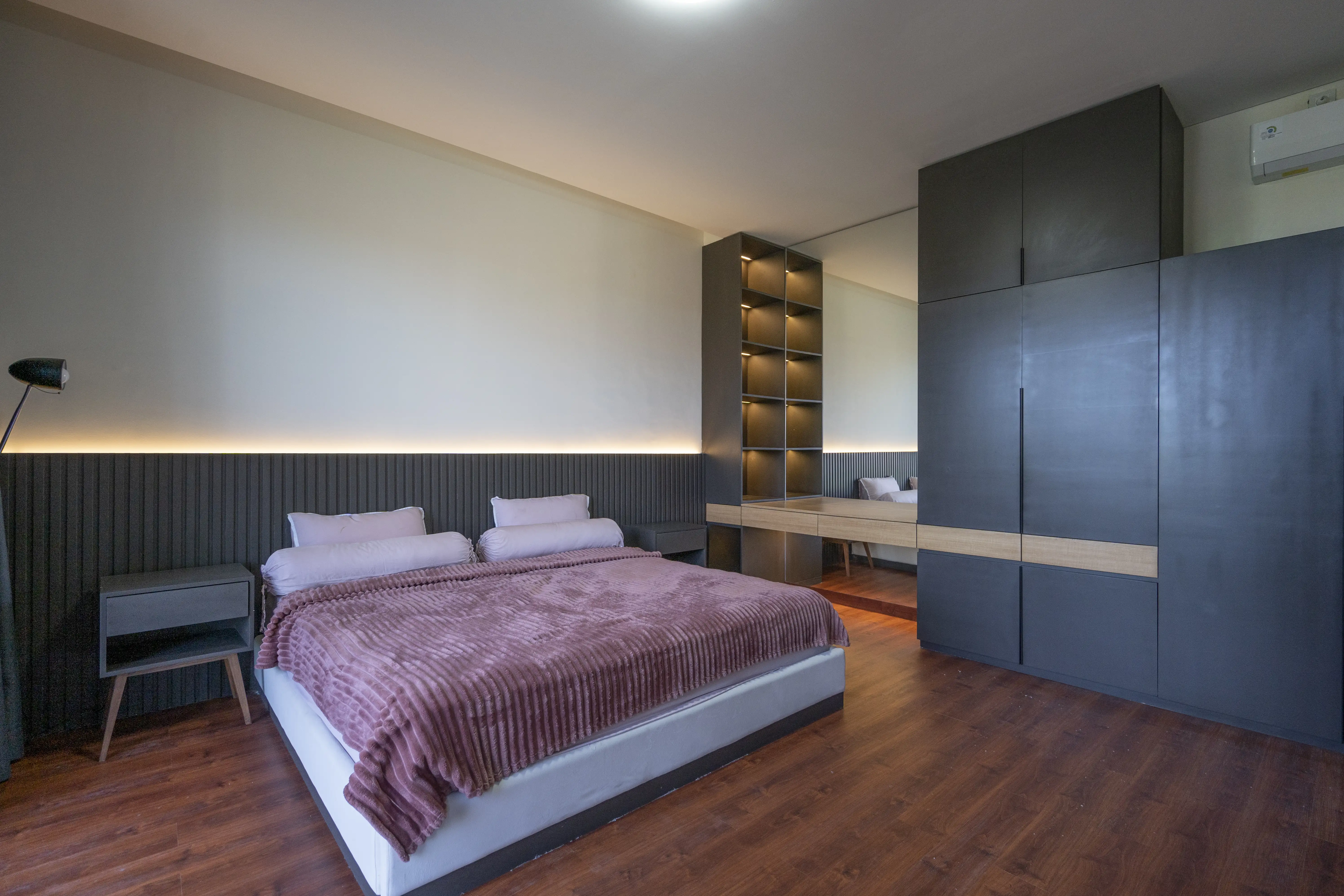 Villa 215m² in Indonesia, Kerobokan. Priced at 325000$ rent photo-12