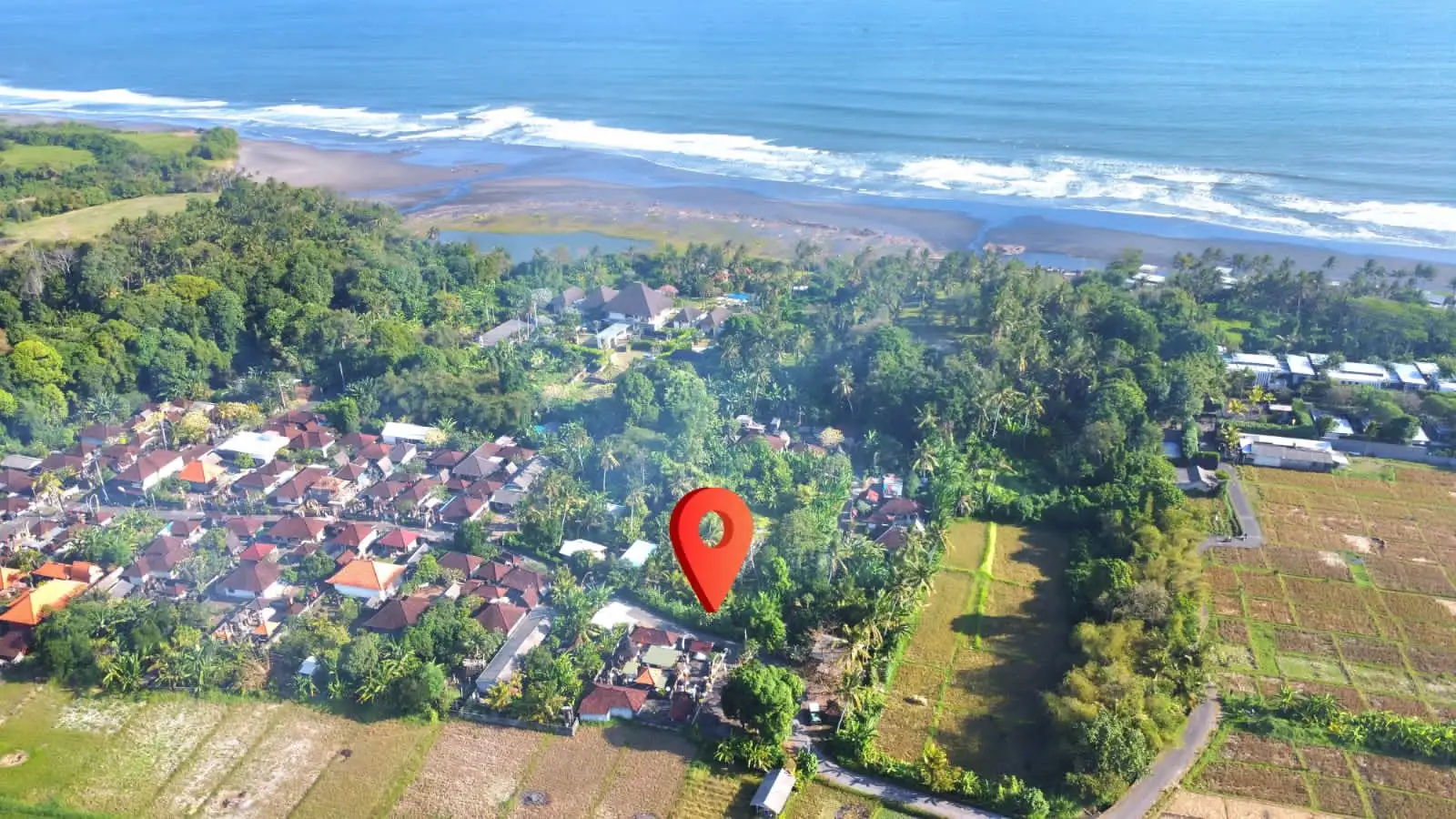 Land 0m² in Indonesia, Tabanan. Priced at 184057$ rent photo-3