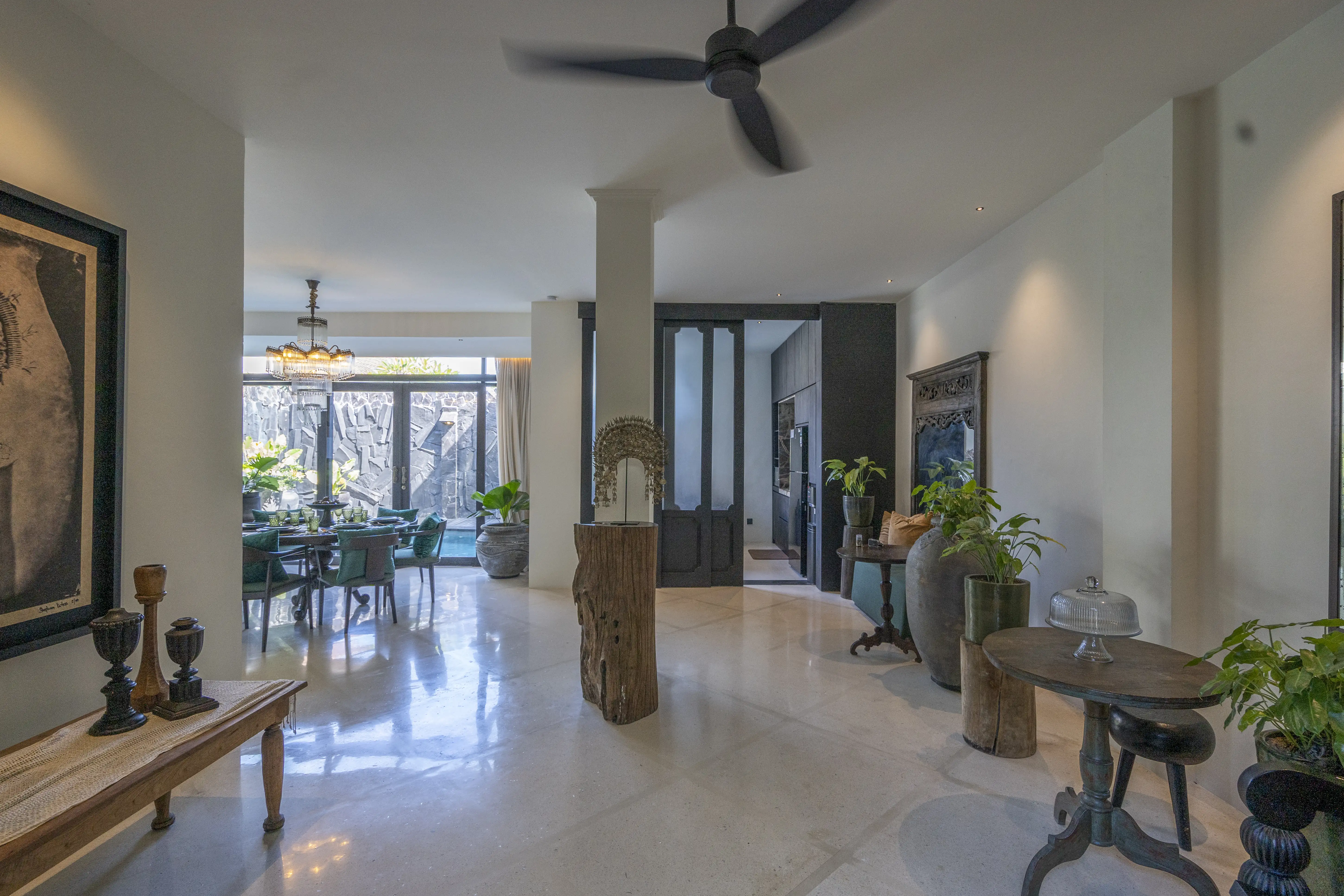 Villa 280m² in Indonesia, Kerobokan. Priced at 549000$ rent photo-8