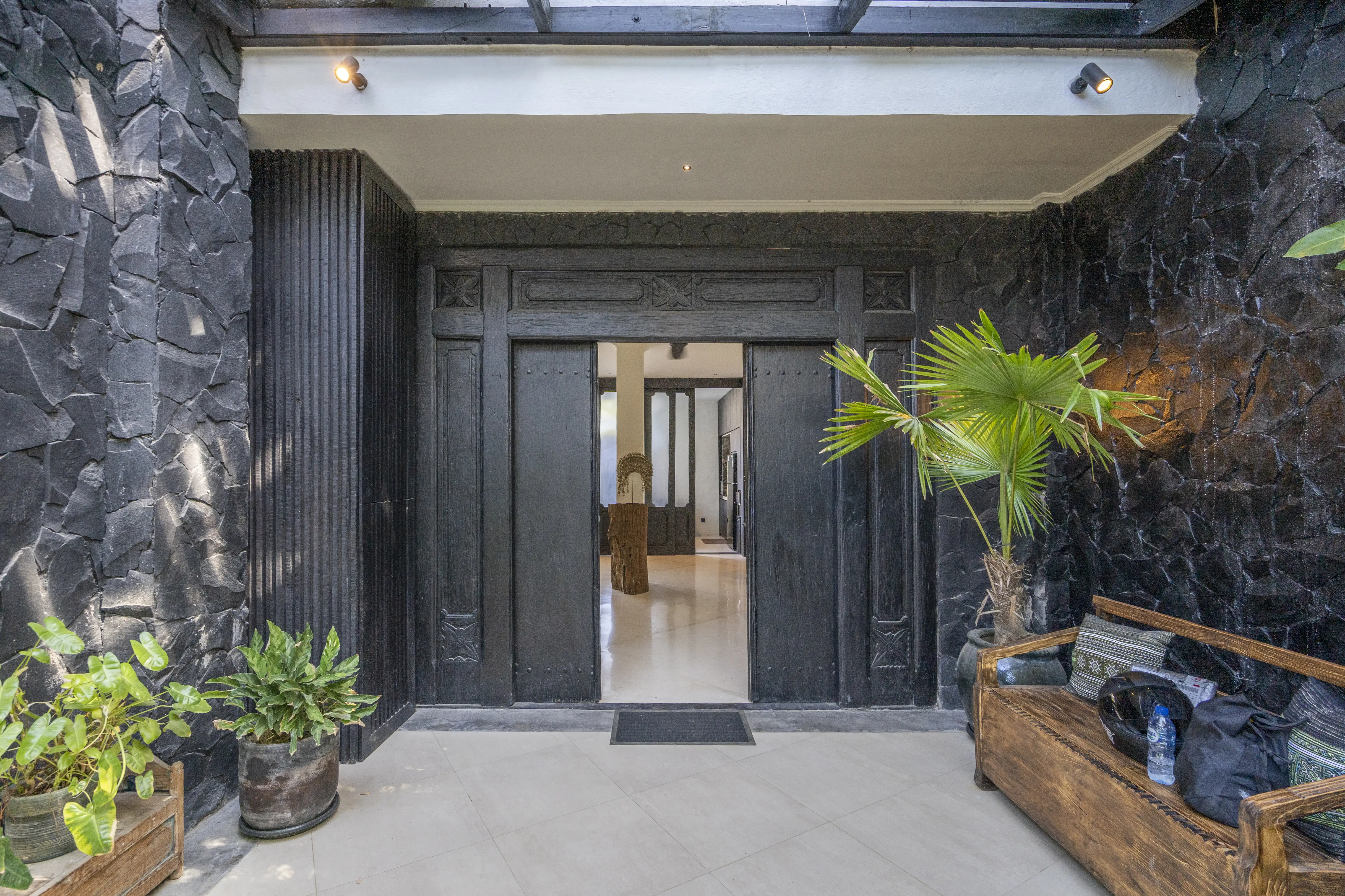 Villa 280m² in Indonesia, Kerobokan. Priced at 549000$ rent photo-16