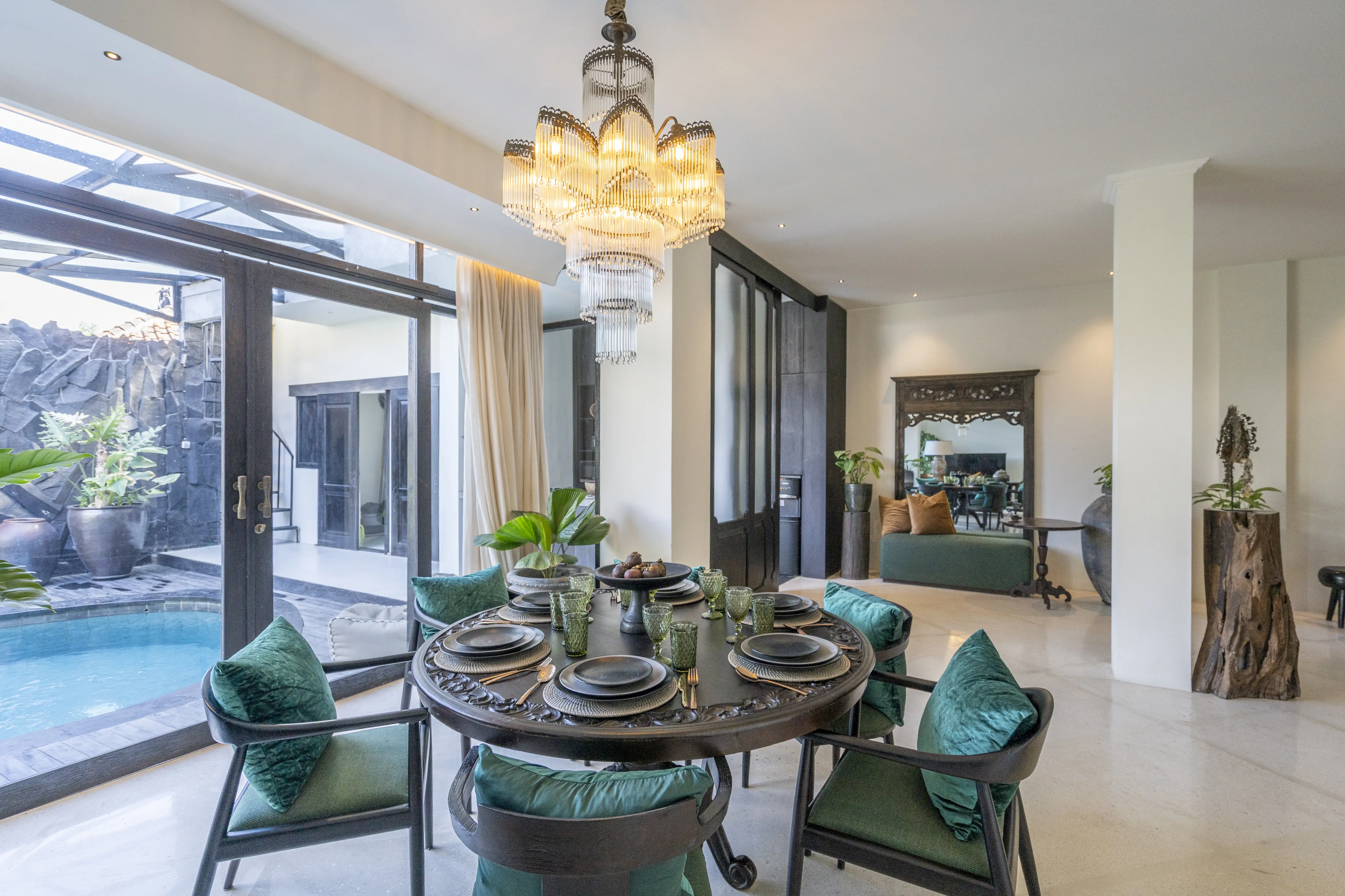 Villa 280m² in Indonesia, Kerobokan. Priced at 549000$ rent photo-24