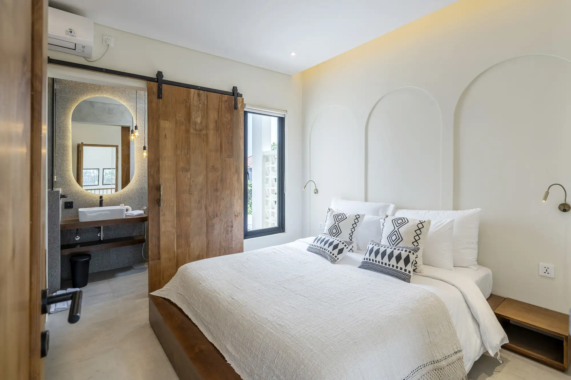 Villa 138m² in Indonesia, Seminyak. Priced at 274472$ rent photo-8