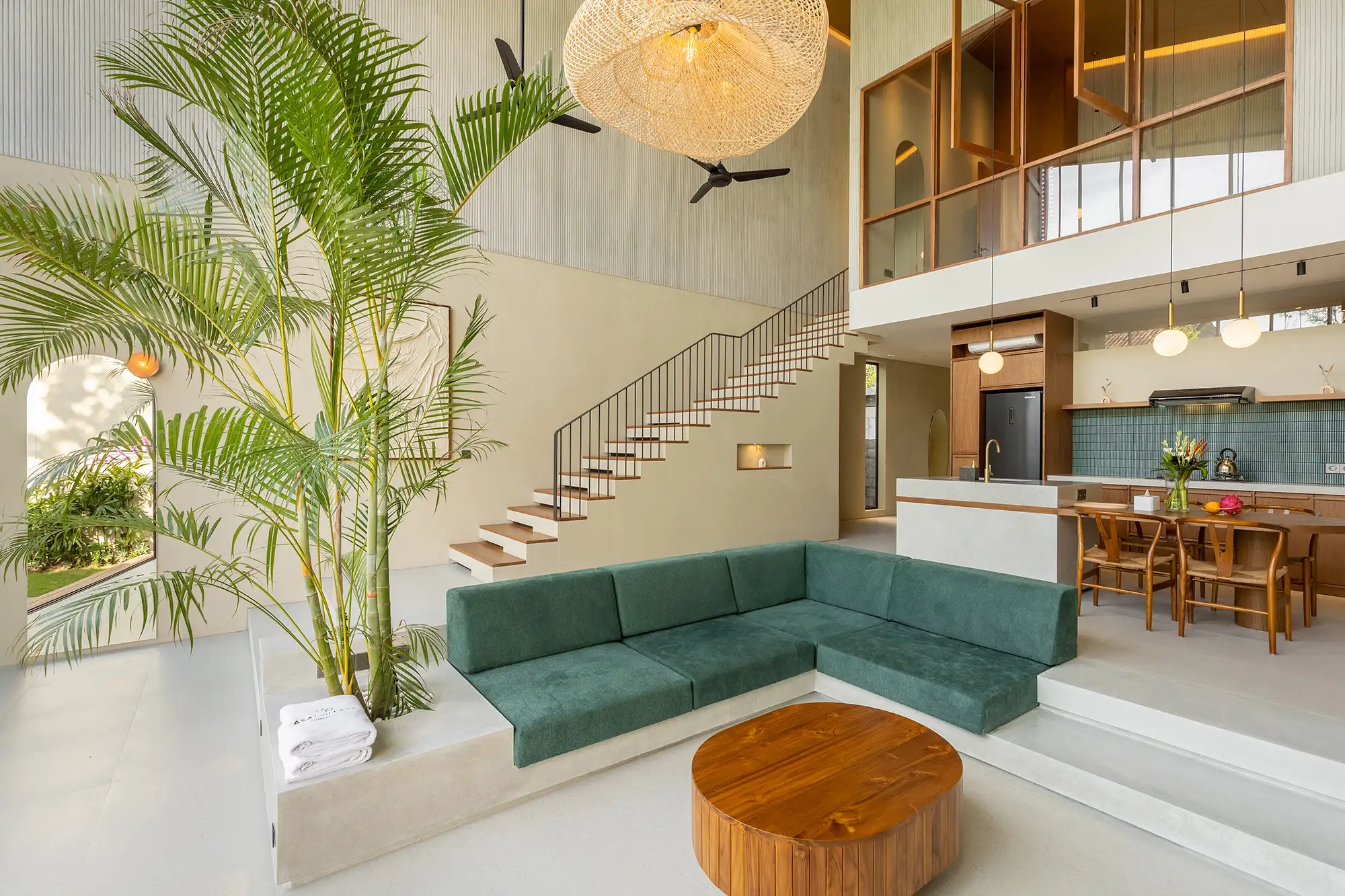 Villa 216m² in Indonesia, Bukit. Priced at 350000$ rent photo-13