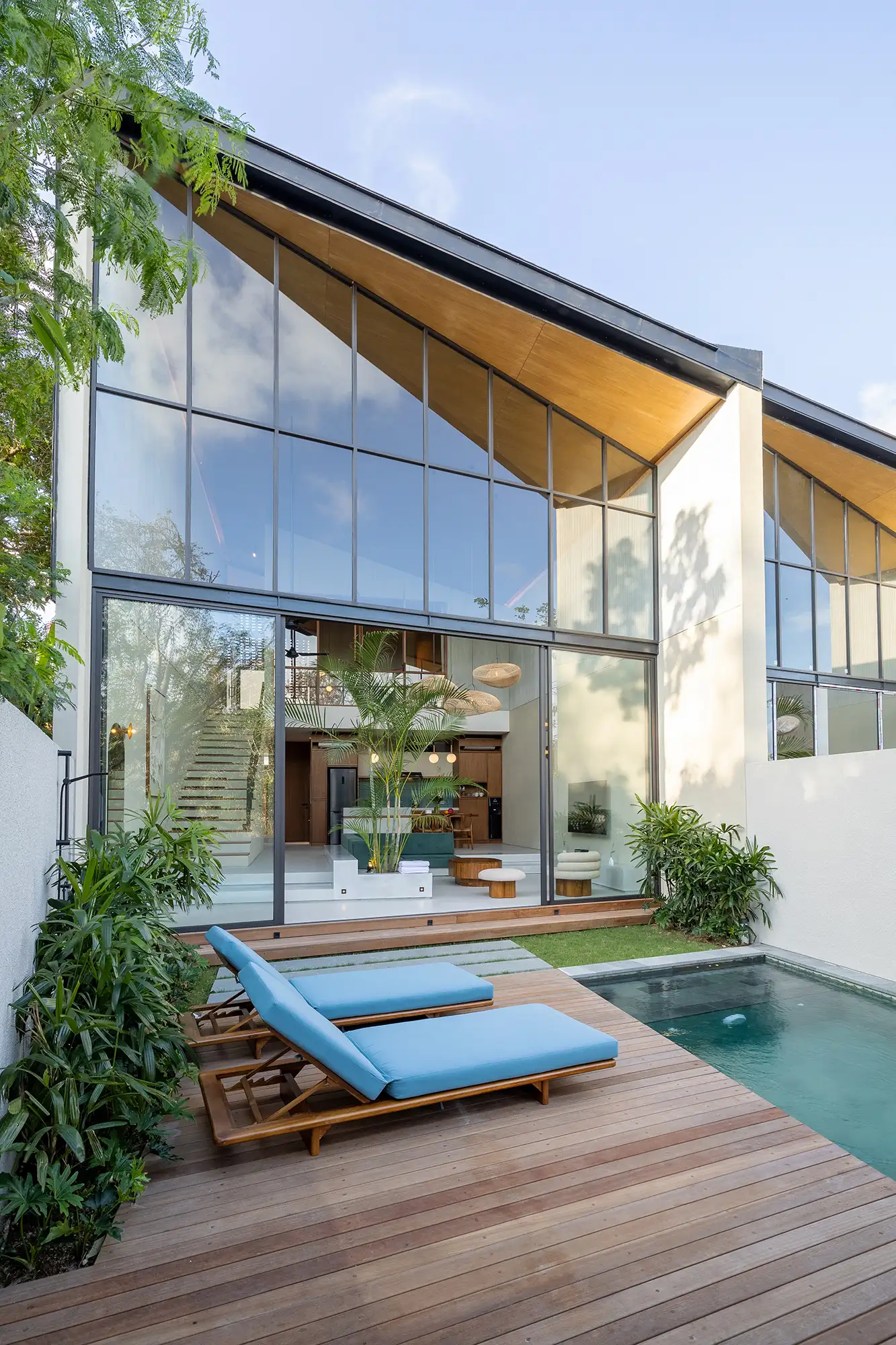 Villa 216m² in Indonesia, Bukit. Priced at 350000$ rent photo-16