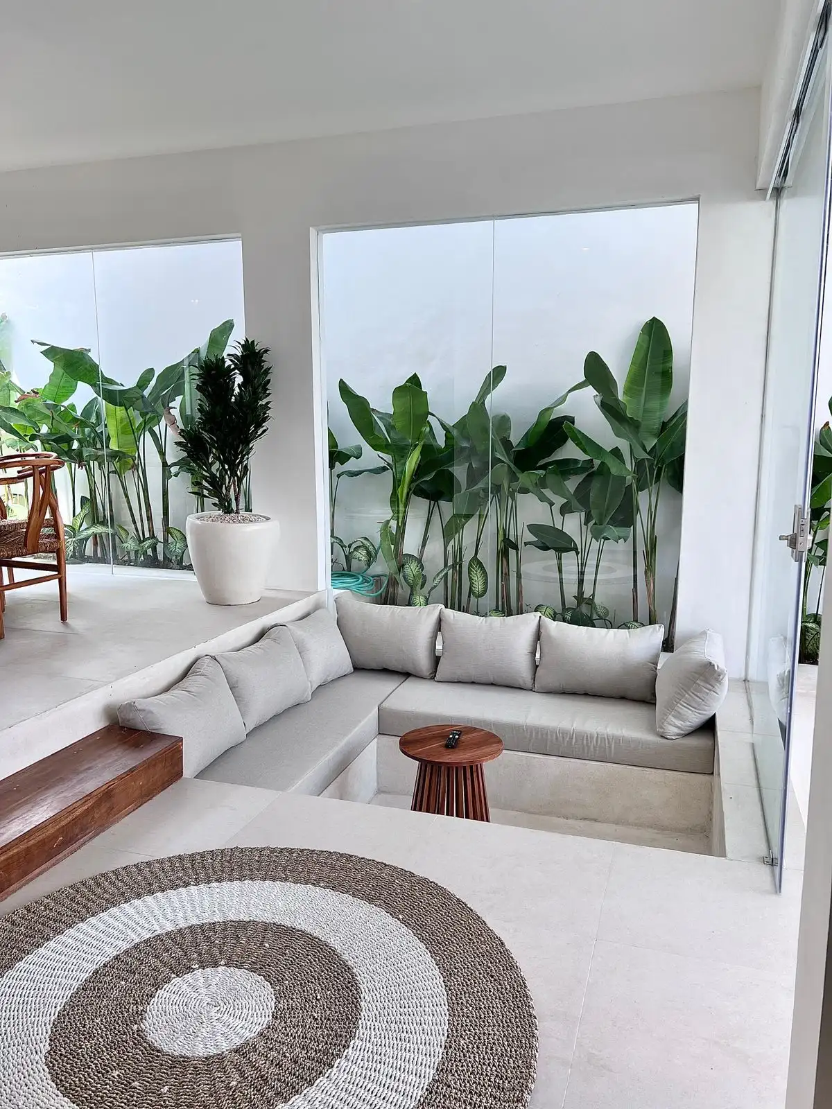 Villa 180m² in Indonesia, Canggu. Priced at 182993$ rent photo-10
