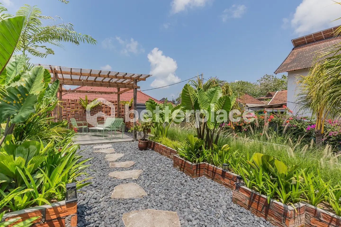 Villa 250m² in Indonesia, Bukit. Priced at 375000$ rent photo-4