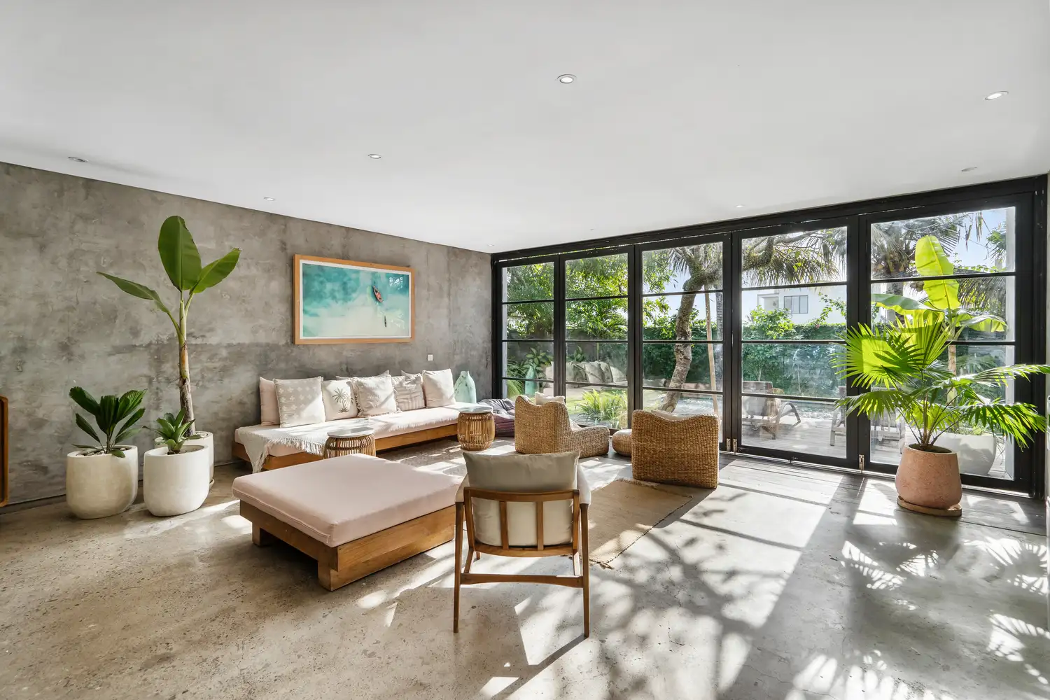 Villa 360m² in Indonesia, Canggu. Priced at 320000$ rent photo-3