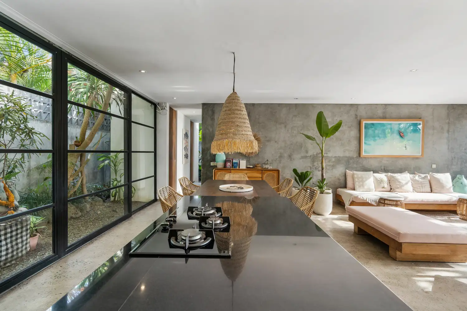 Villa 360m² in Indonesia, Canggu. Priced at 320000$ rent photo-5