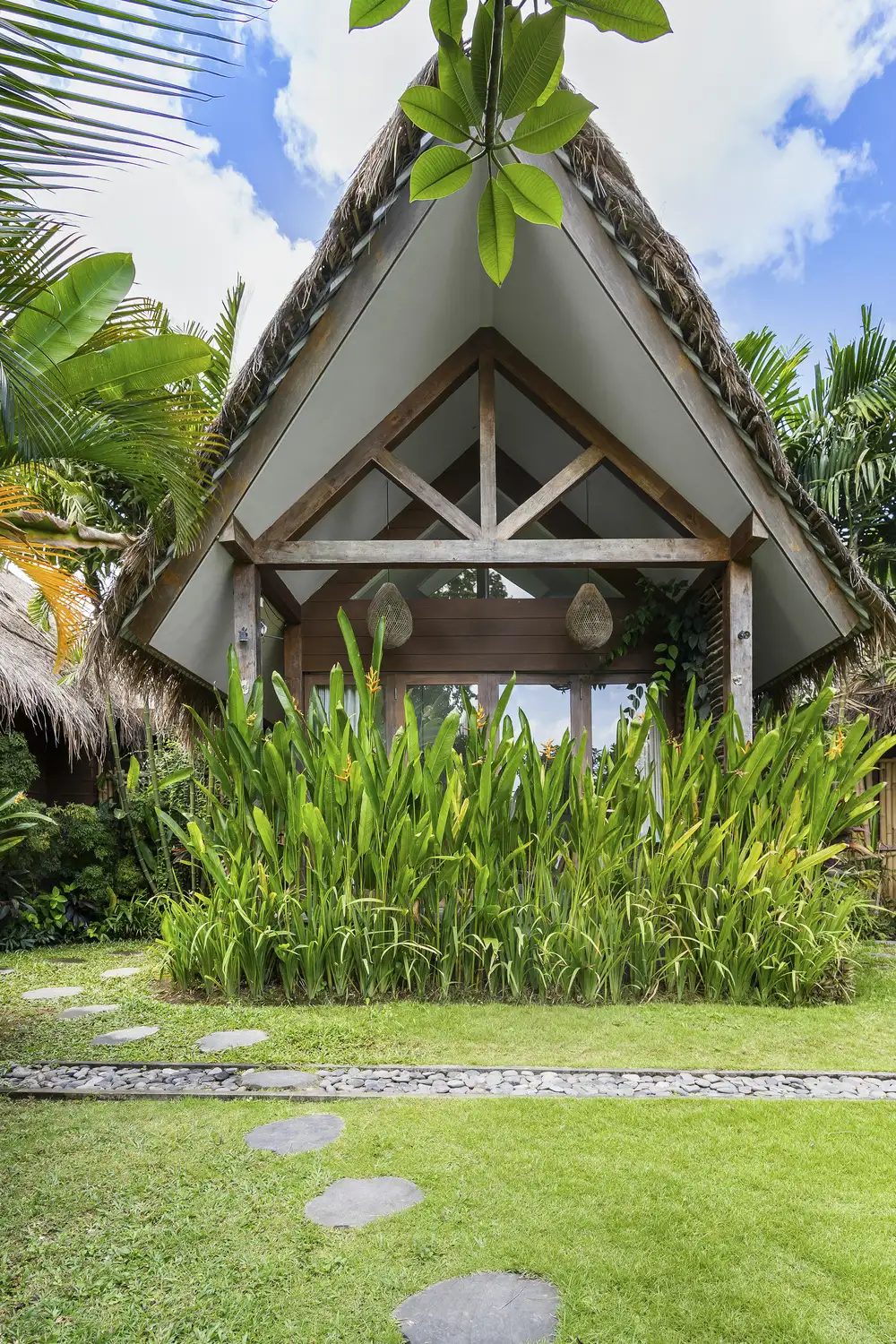 Villa 360m² in Indonesia, Canggu. Priced at 320000$ rent photo-26