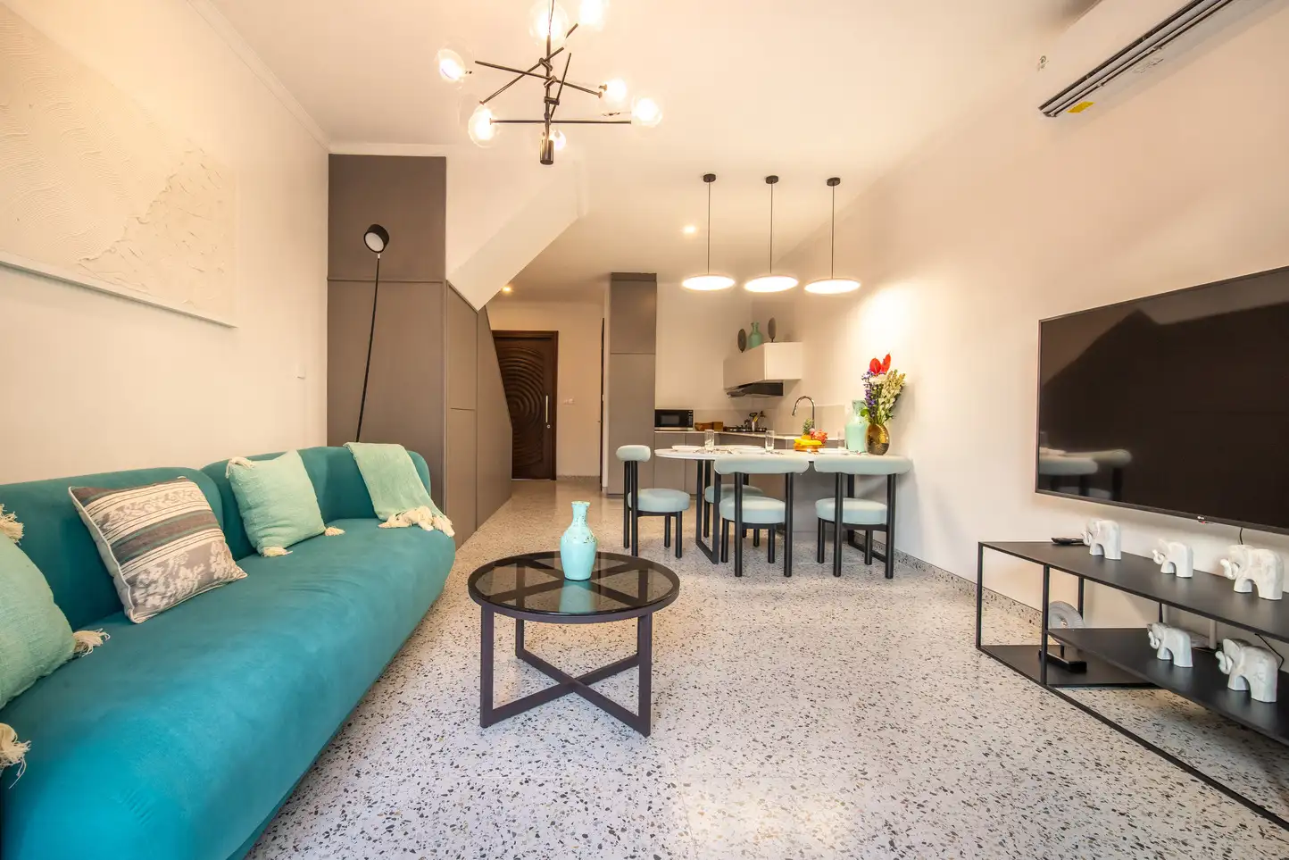 Villa 90m² in Indonesia, Canggu. Priced at 250000$ rent photo-19