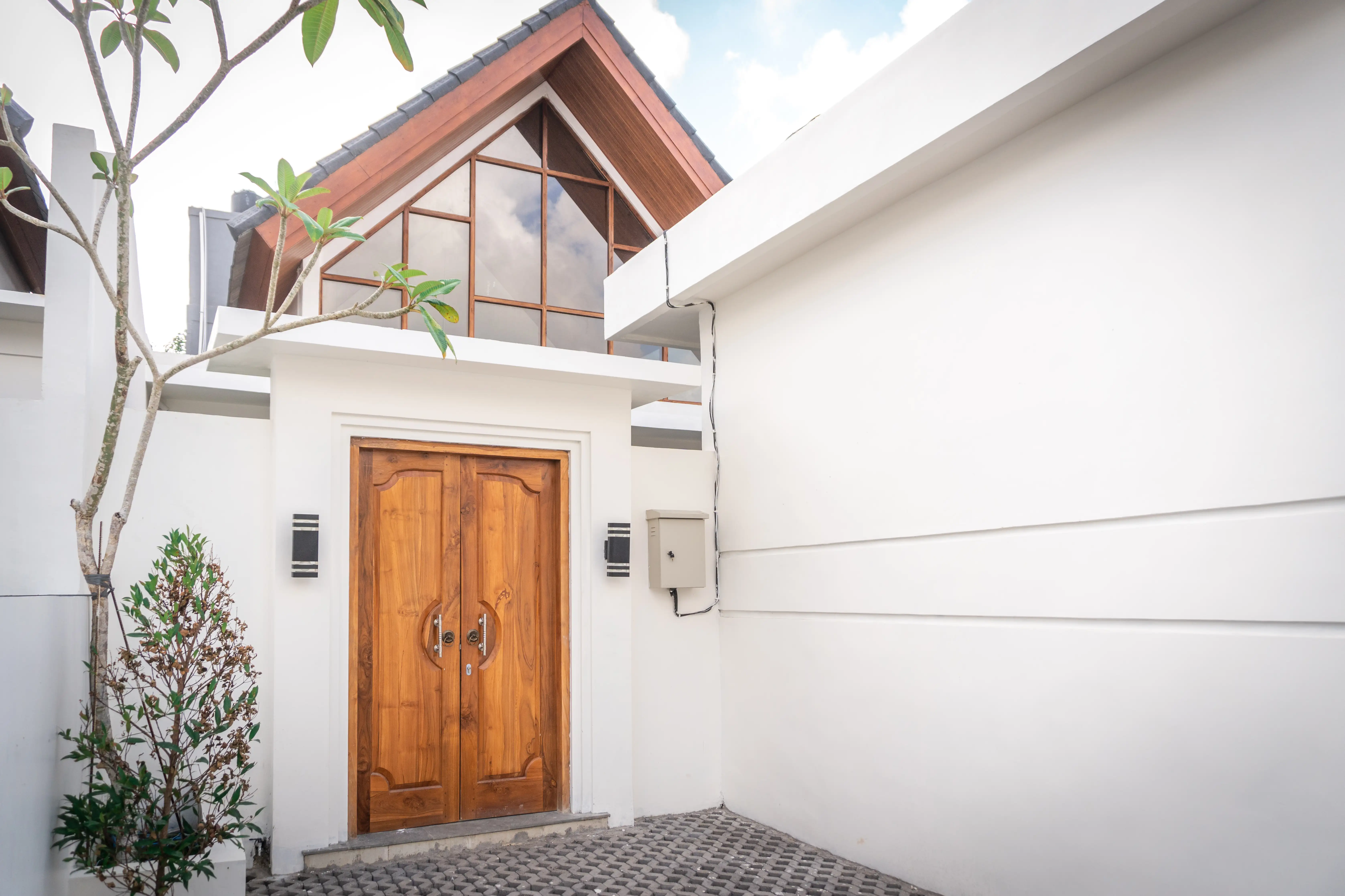 Villa 70m² in Indonesia, Kerobokan. Priced at 130000$ rent photo-1
