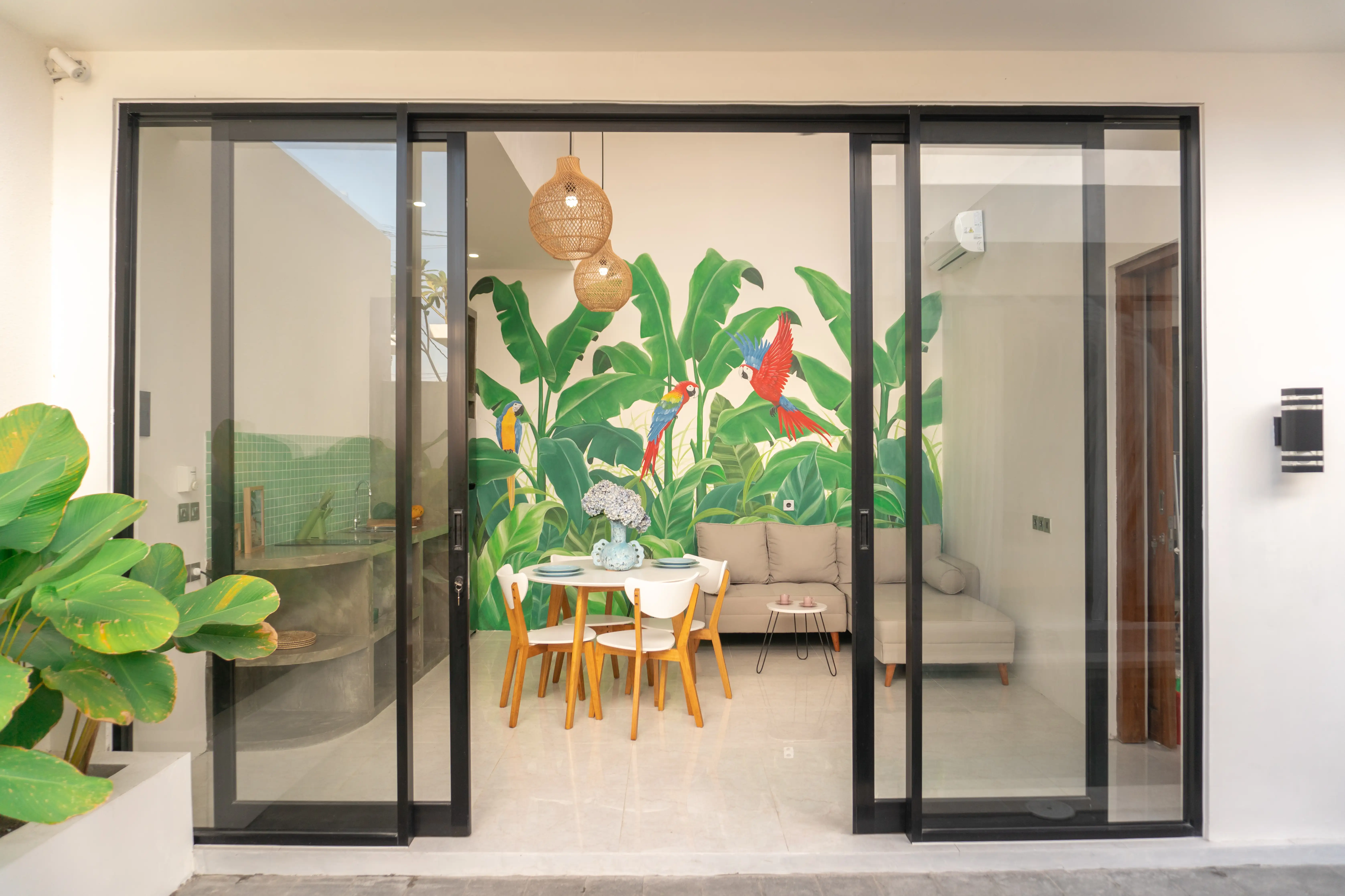 Villa 70m² in Indonesia, Kerobokan. Priced at 130000$ rent photo-17