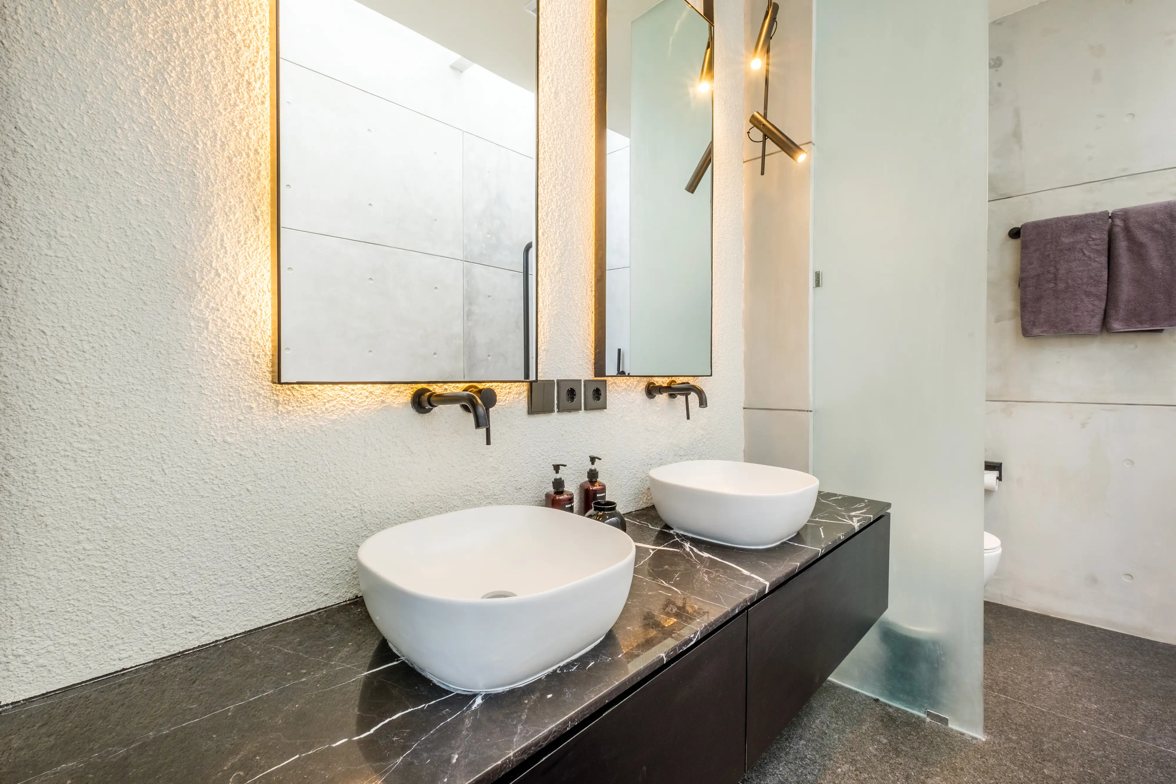 Villa 167m² in Indonesia, Canggu. Priced at 400000$ rent photo-6