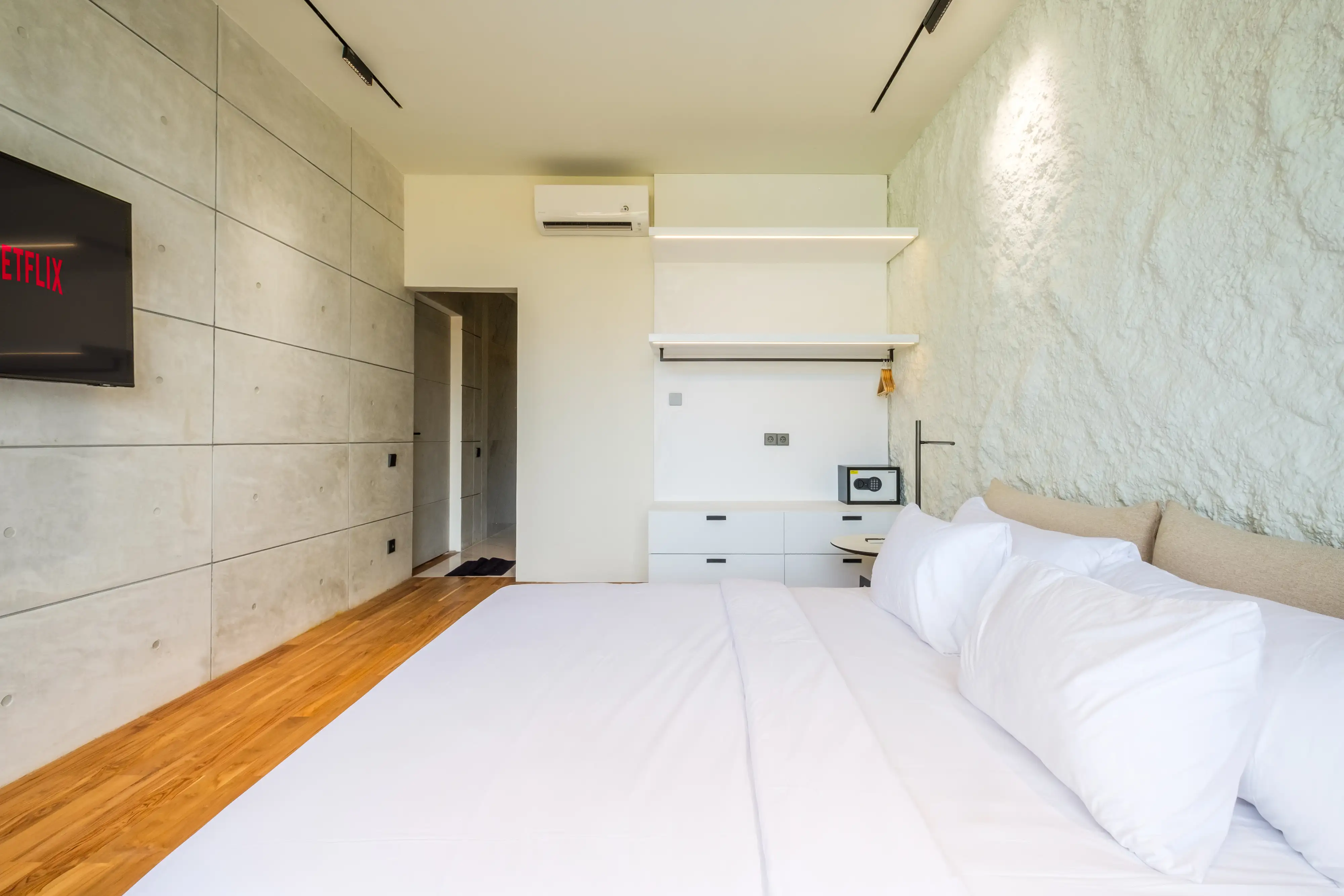 Villa 167m² in Indonesia, Canggu. Priced at 400000$ rent photo-10