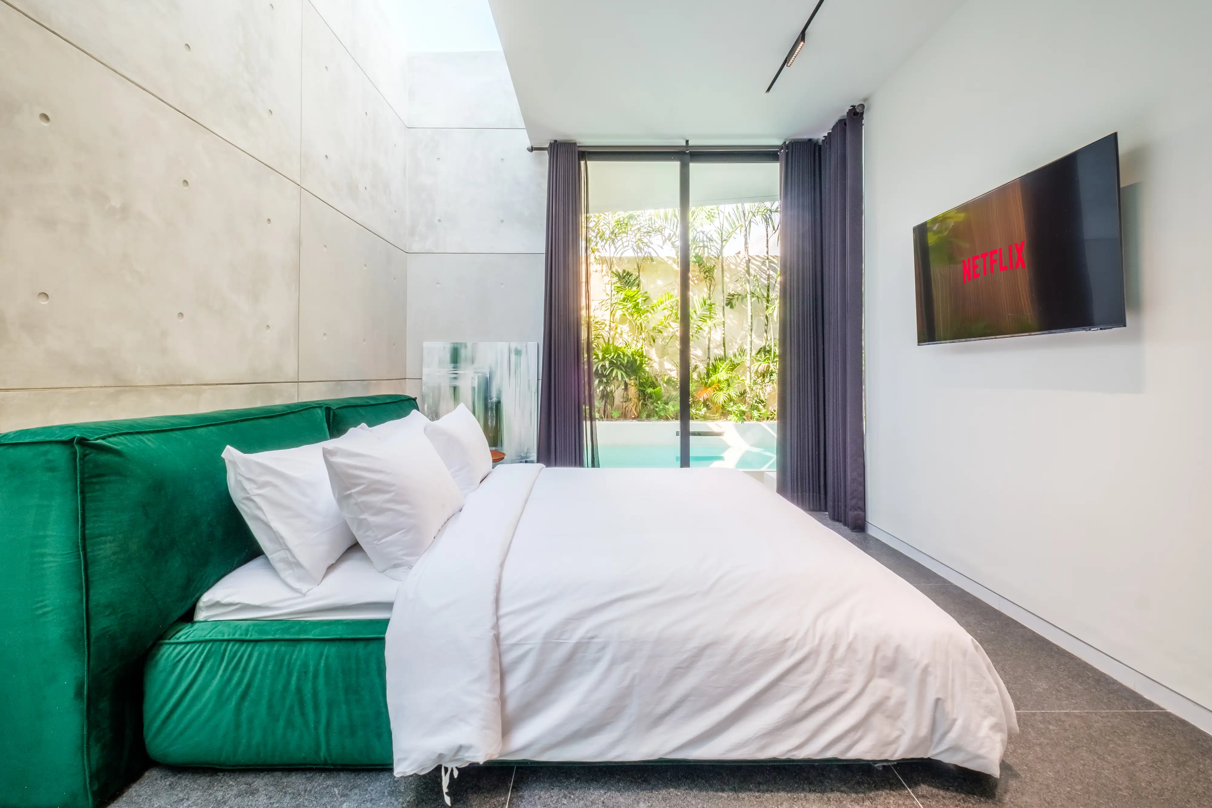 Villa 167m² in Indonesia, Canggu. Priced at 400000$ rent photo-13