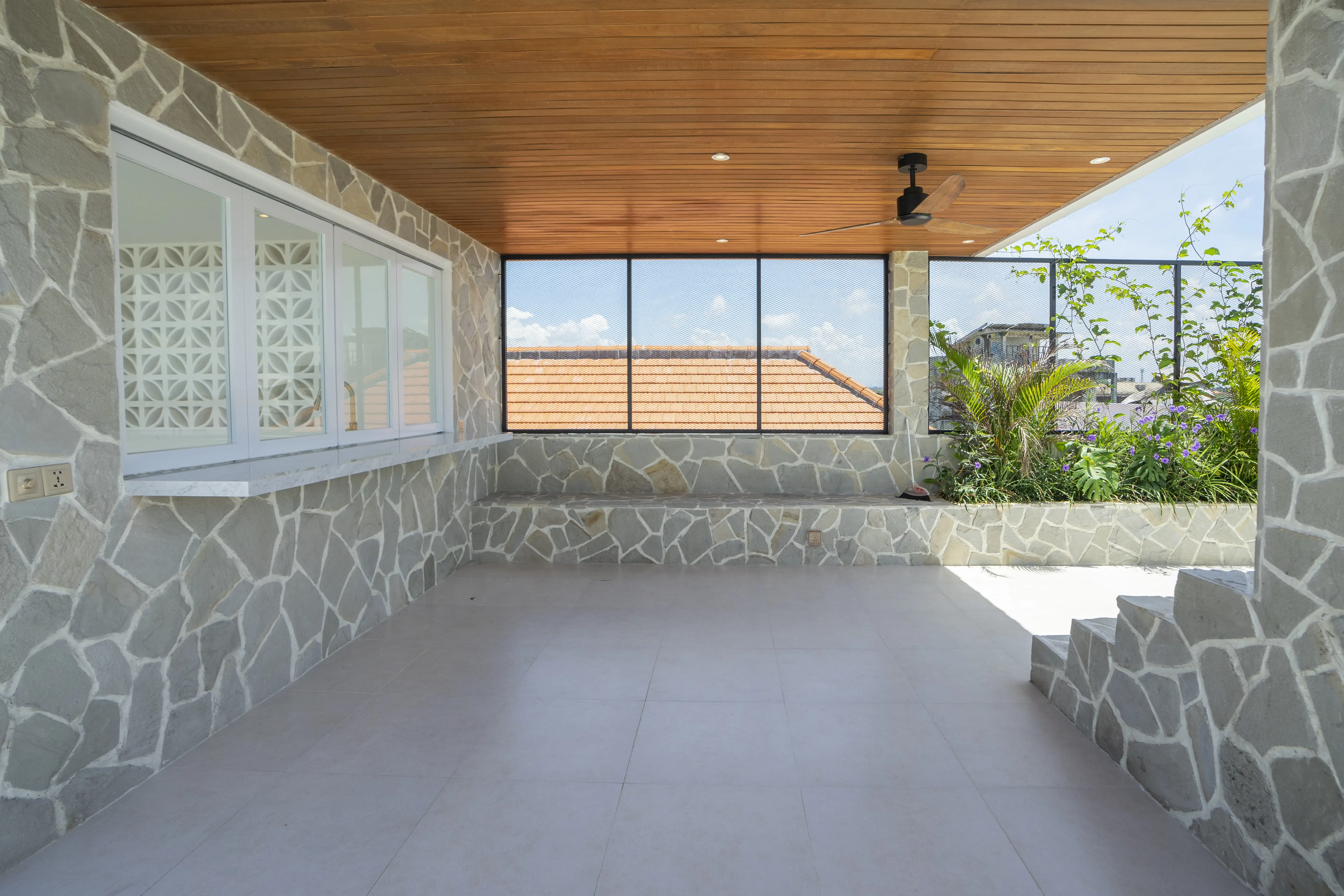 Villa 323m² in Indonesia, Canggu. Priced at 522185$ rent photo-8